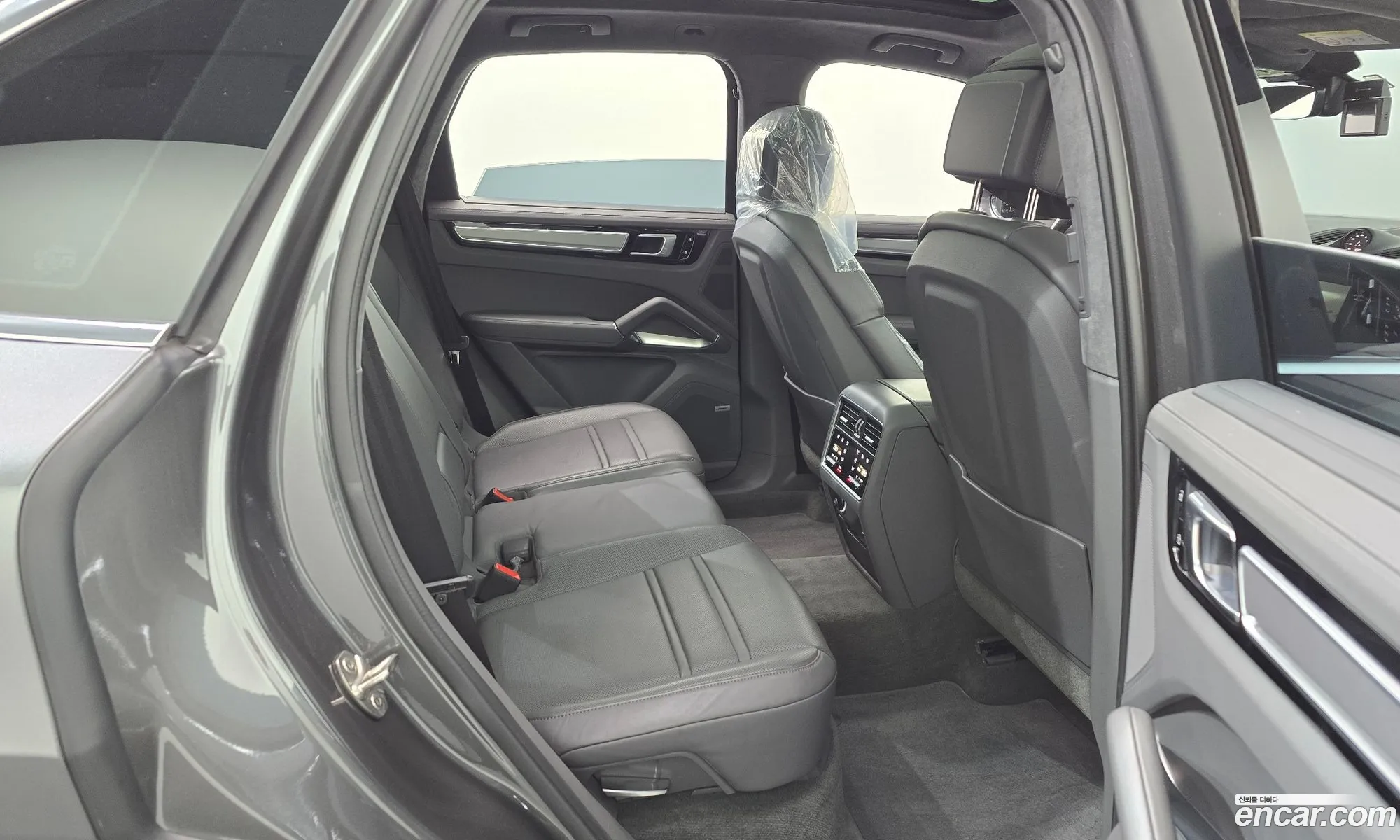 Porsche Cayenne 2021 — 3