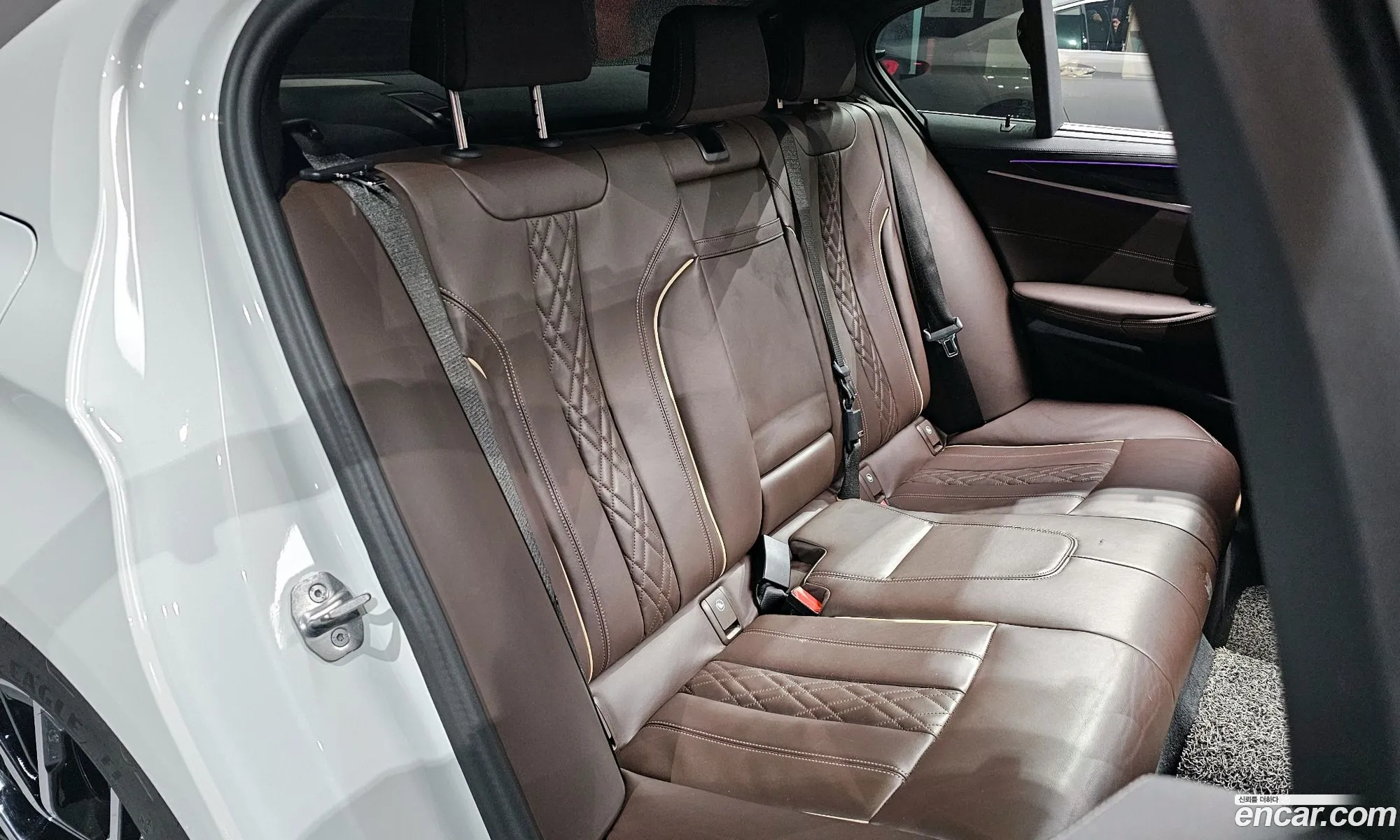 BMW 5 Series 2023 — 17