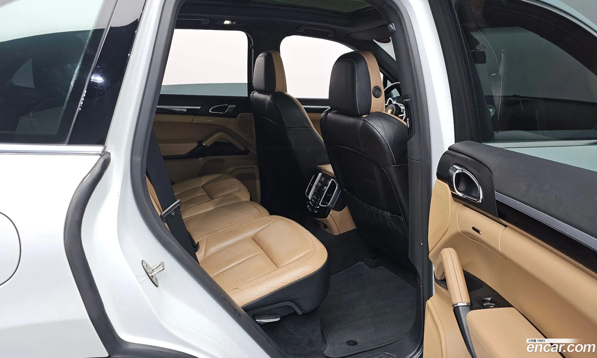 Porsche Cayenne 2016 WP1AF2924GKA49041 — 8