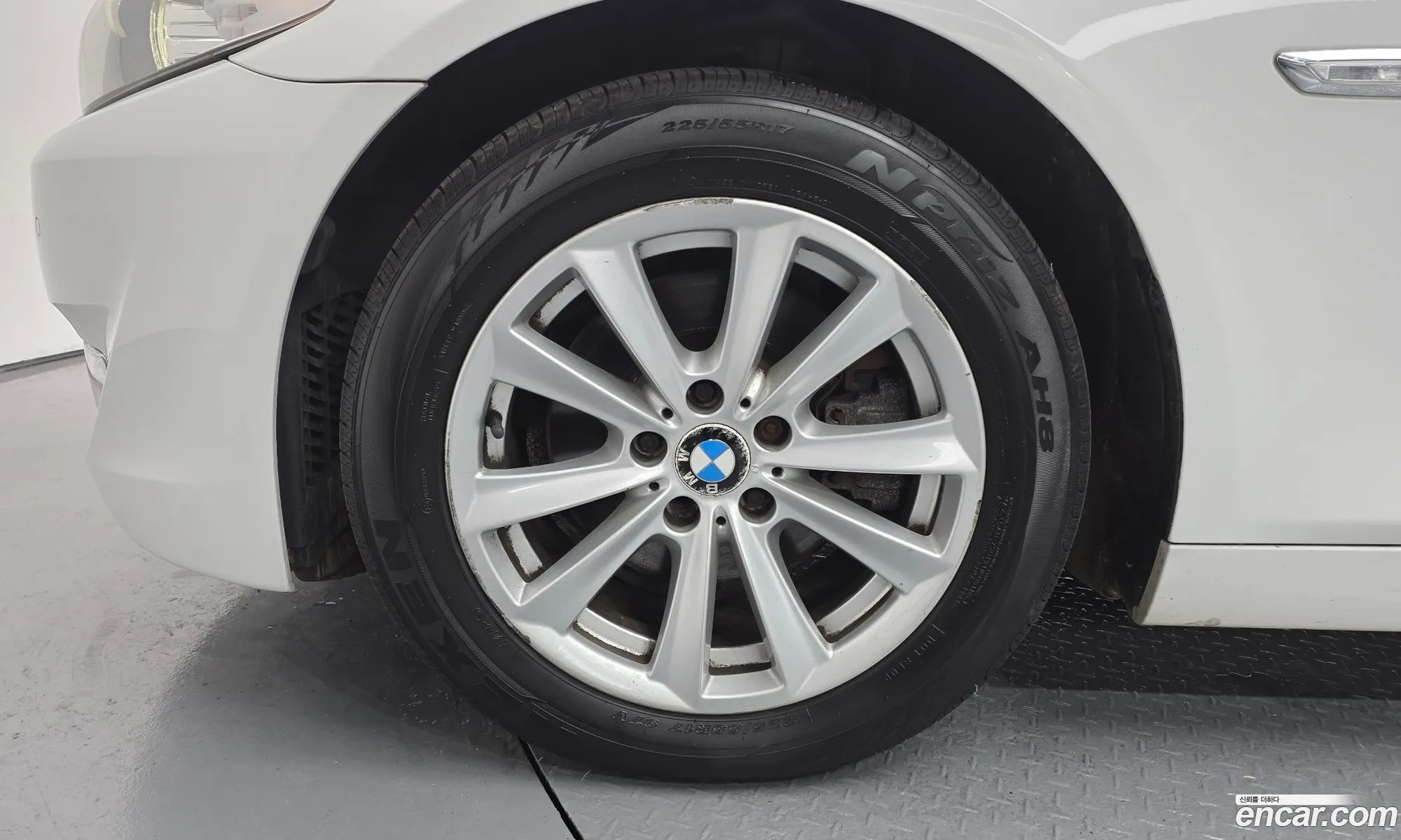 BMW 5 Series 2011 WBAFW1107BC664307 — 6
