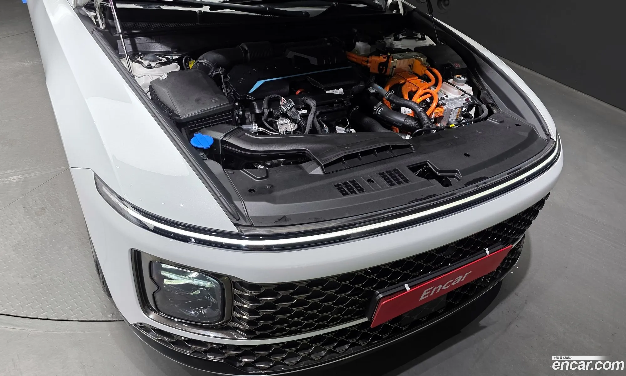 Hyundai Grandeur Hybrid 2024 — 8