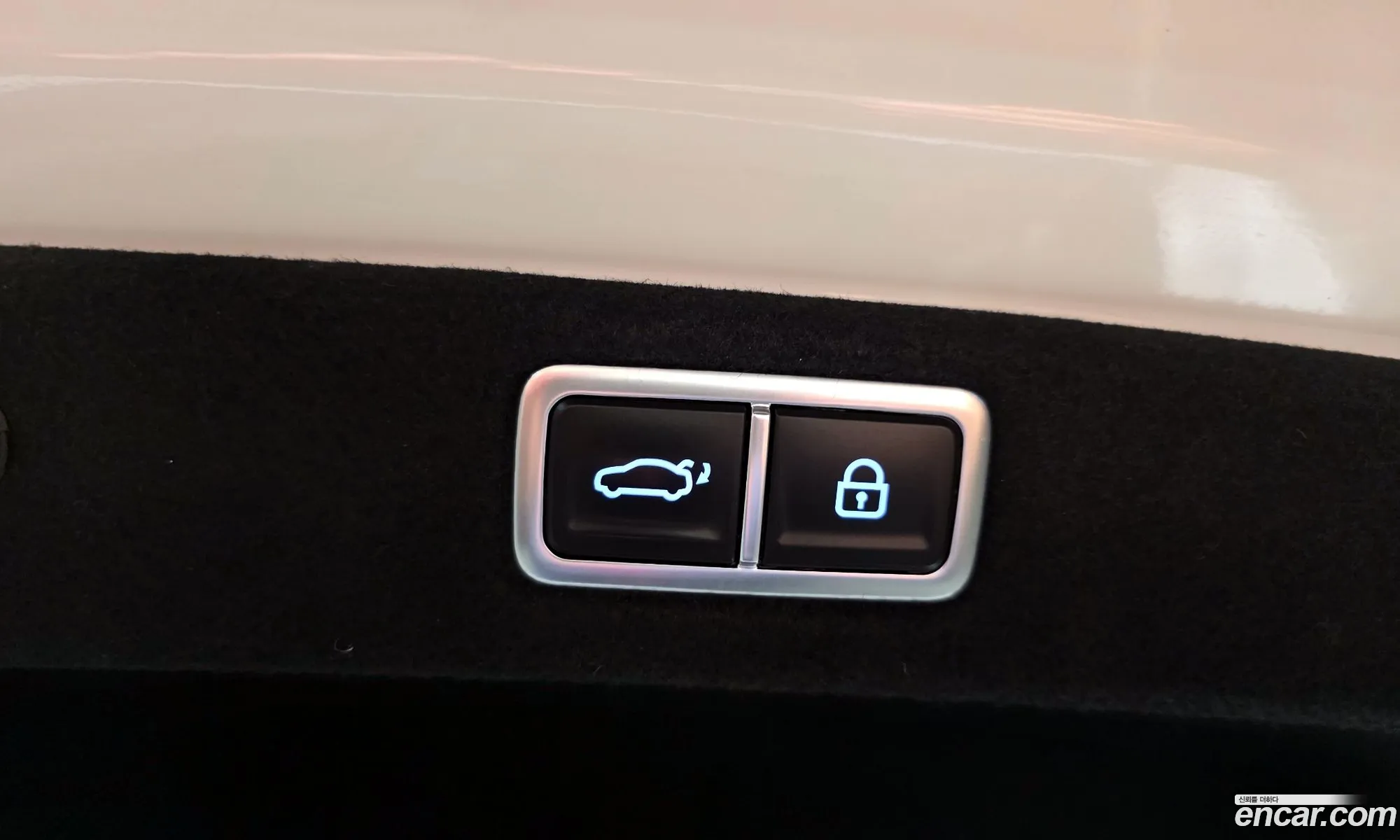 Hyundai Grandeur Hybrid 2024 — 9