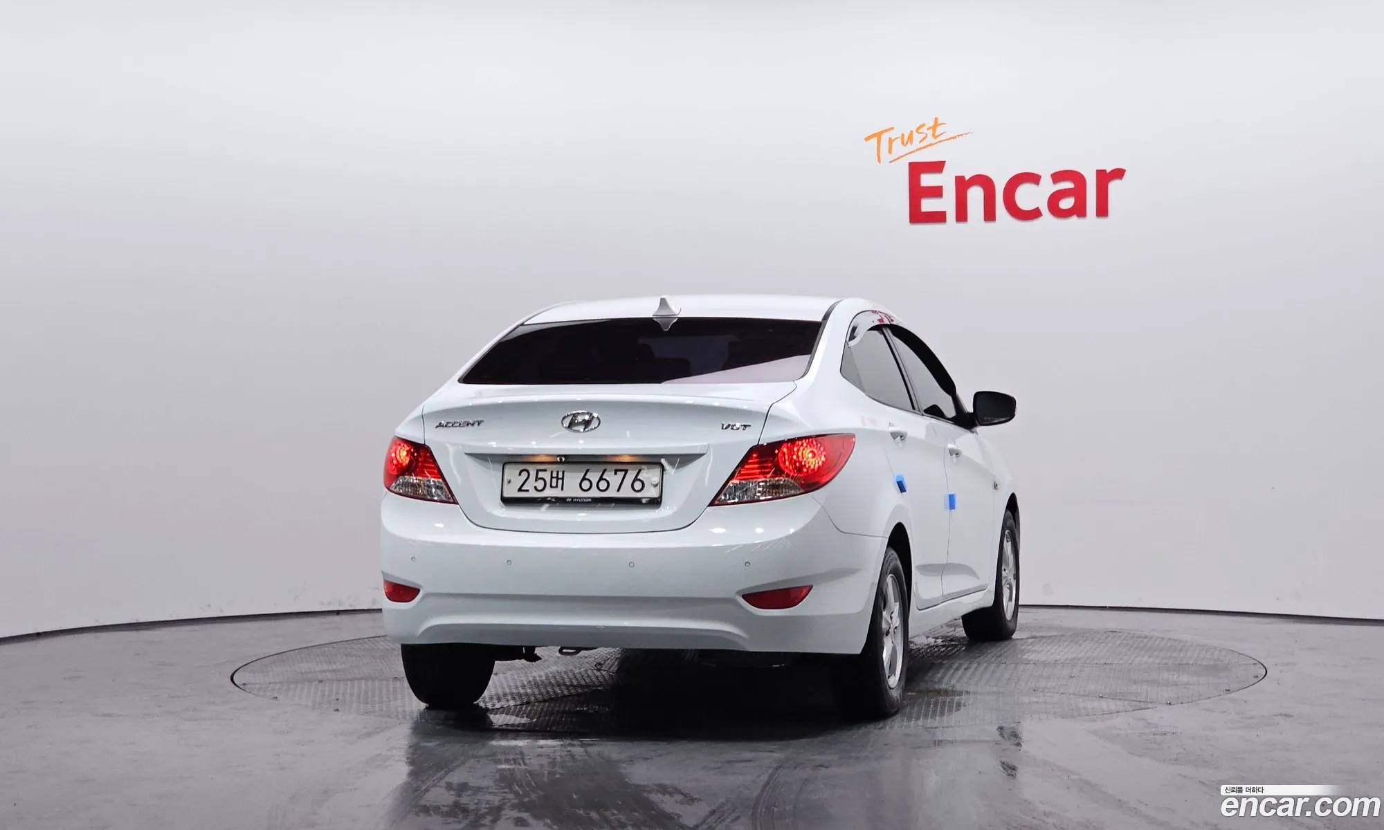 Hyundai Accent 2014 — 9