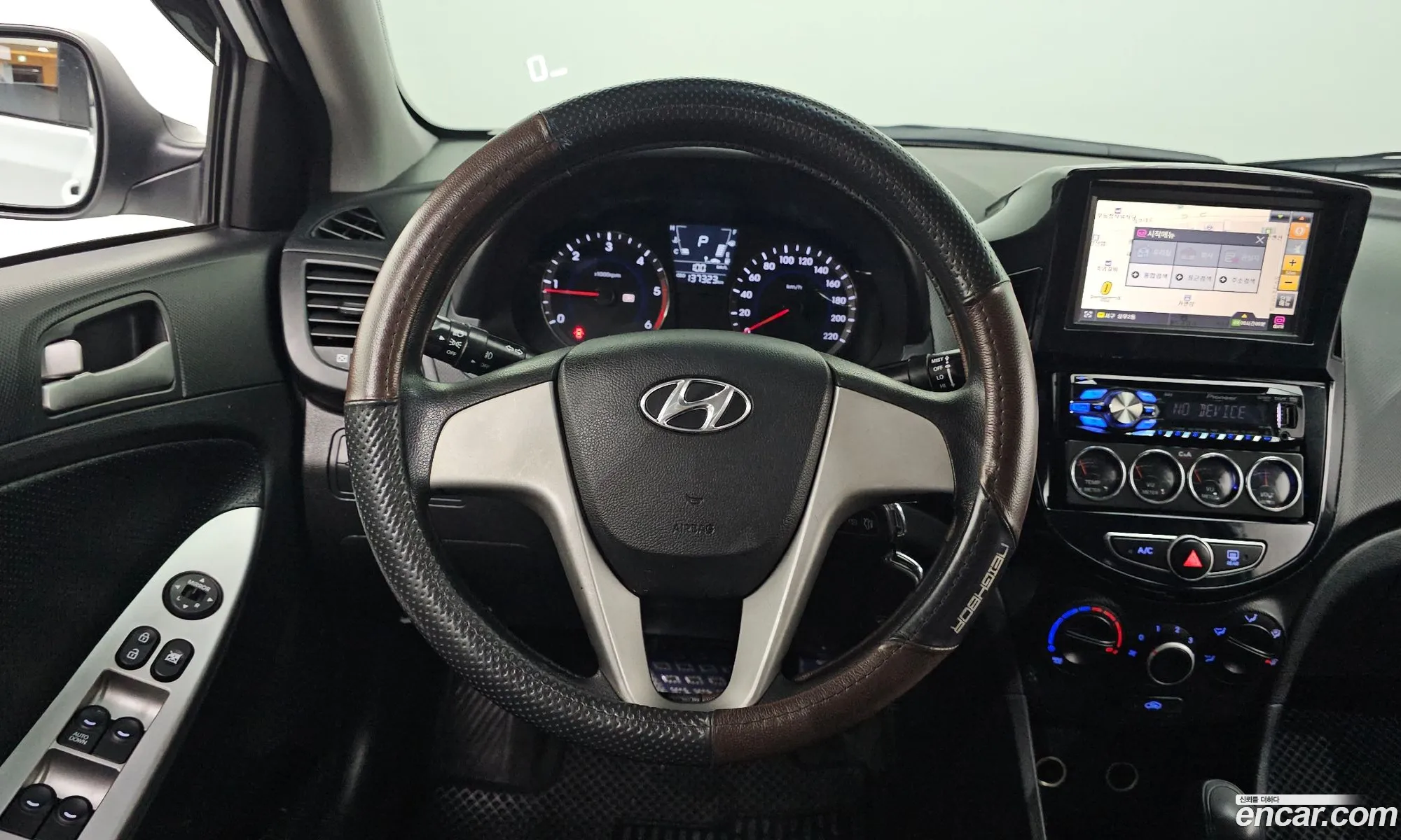 Hyundai Accent 2014 — 4