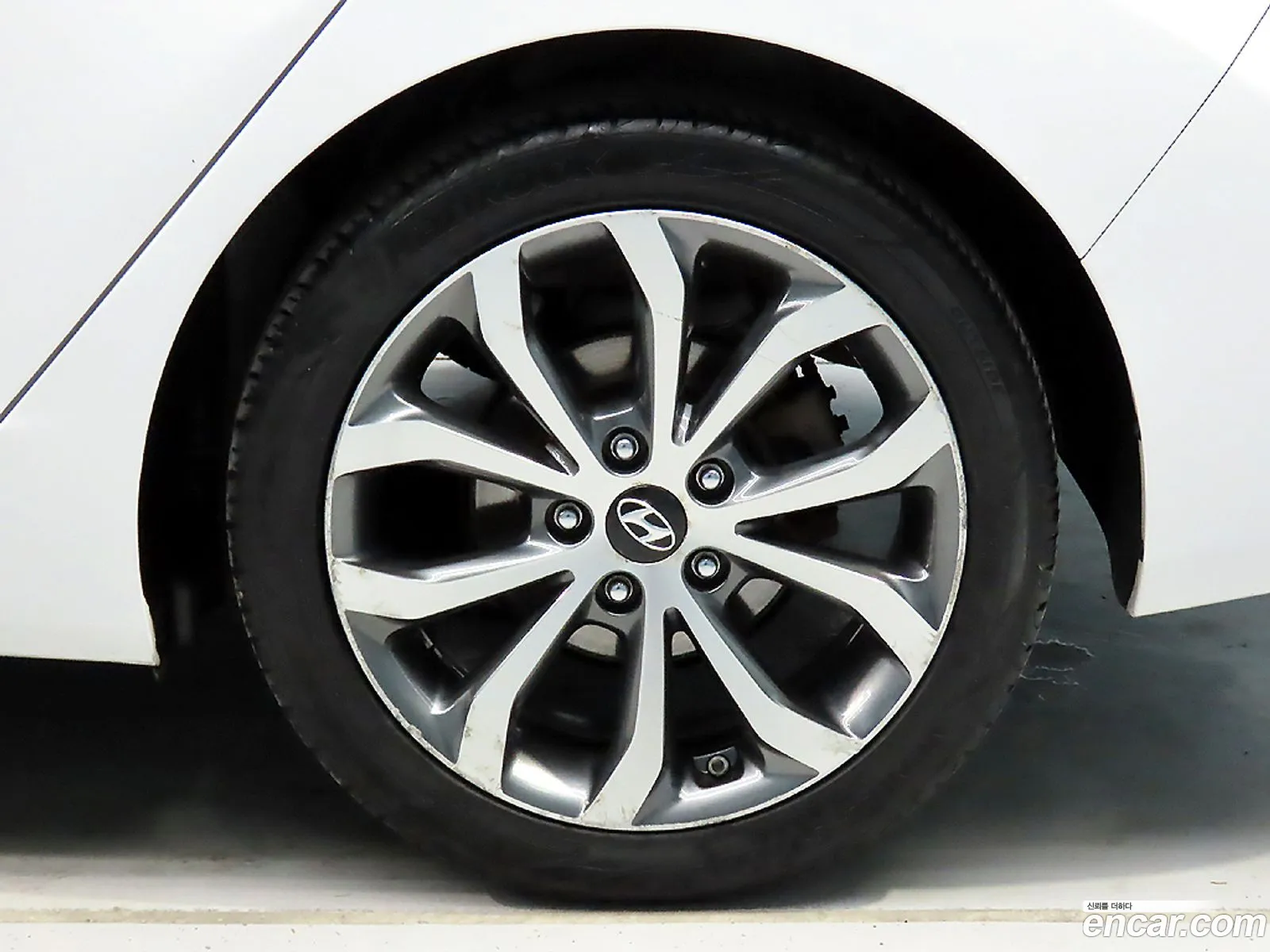 Hyundai Elantra 2013 — 6