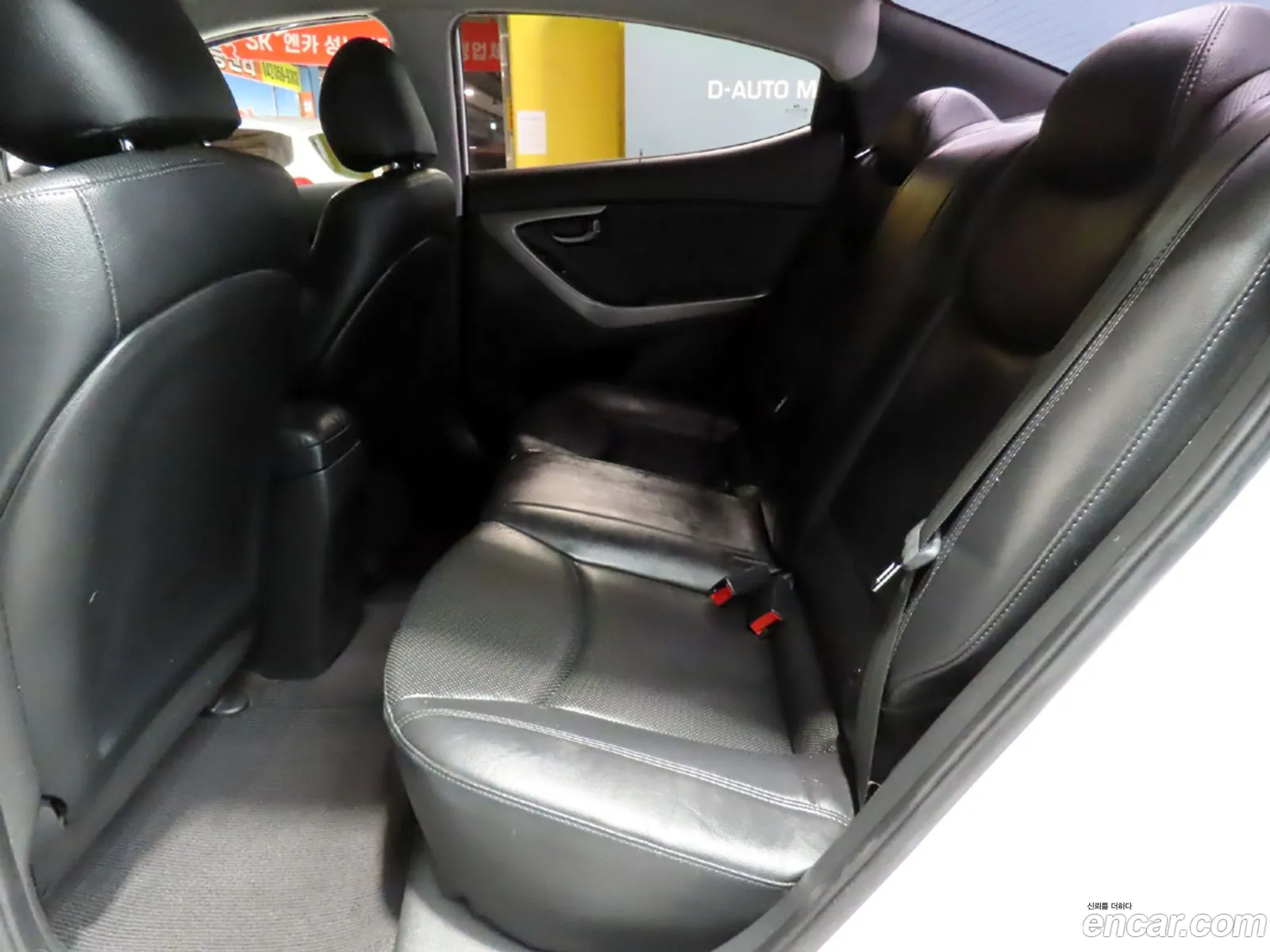 Hyundai Elantra 2013 — 4