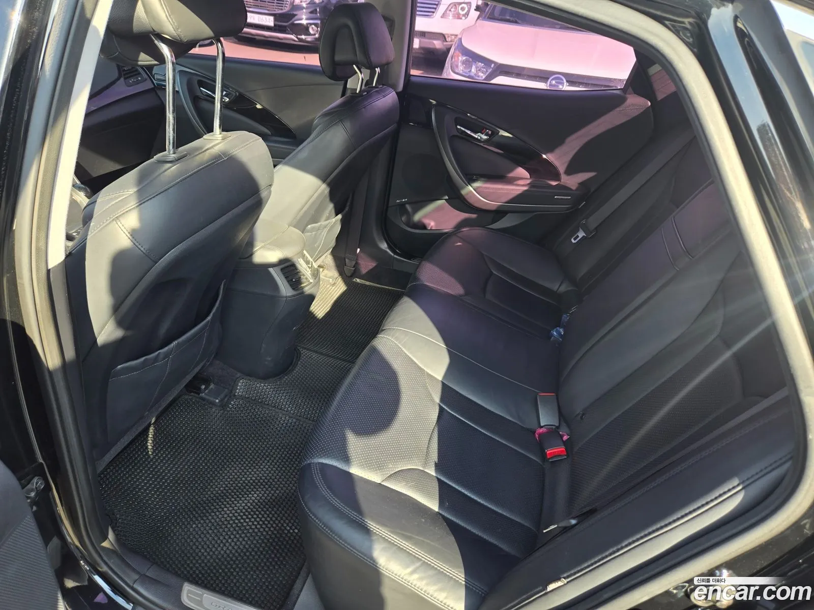 Hyundai Grandeur HG 2012 — 14