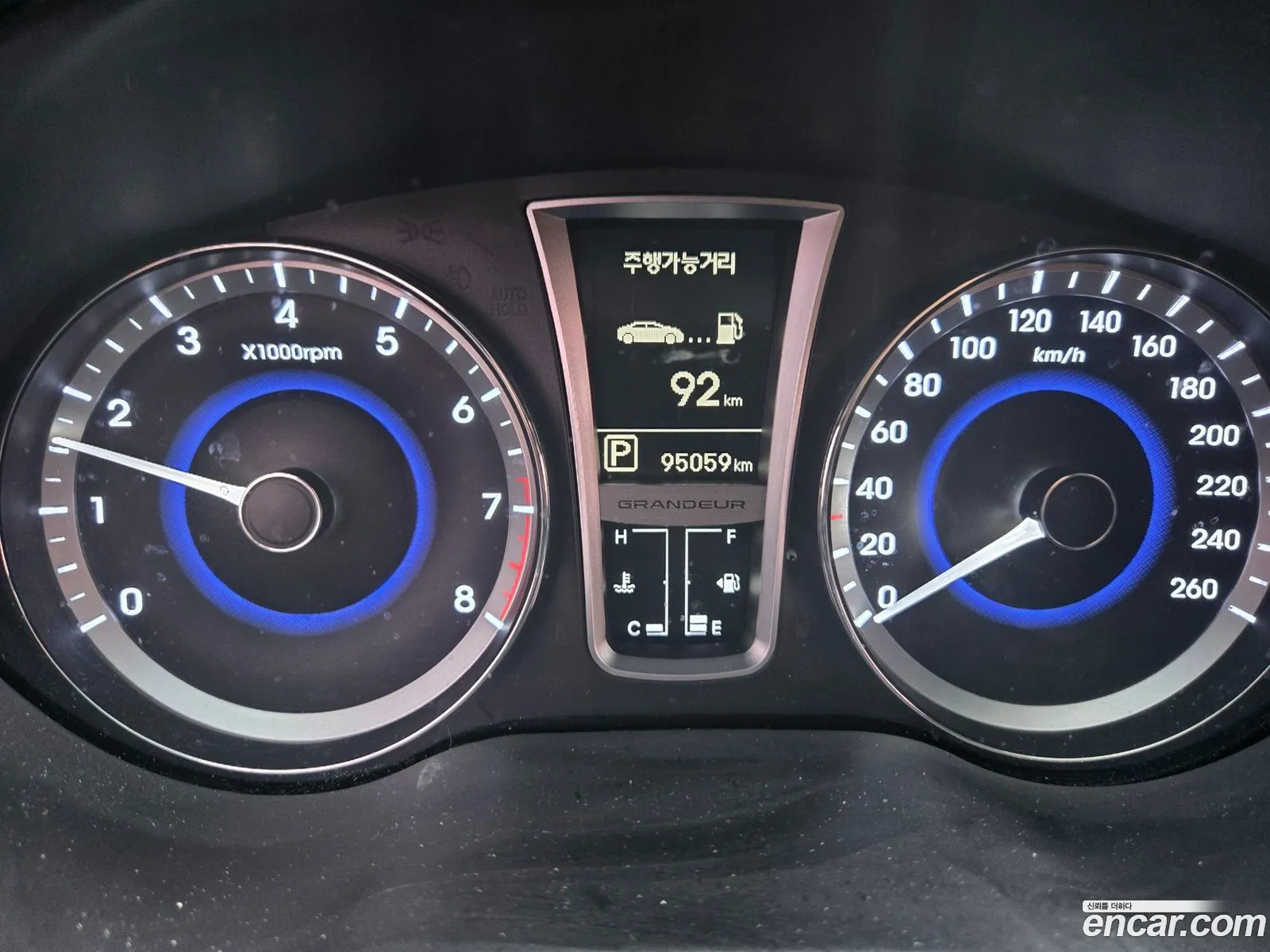 Hyundai Grandeur HG 2012 — 6