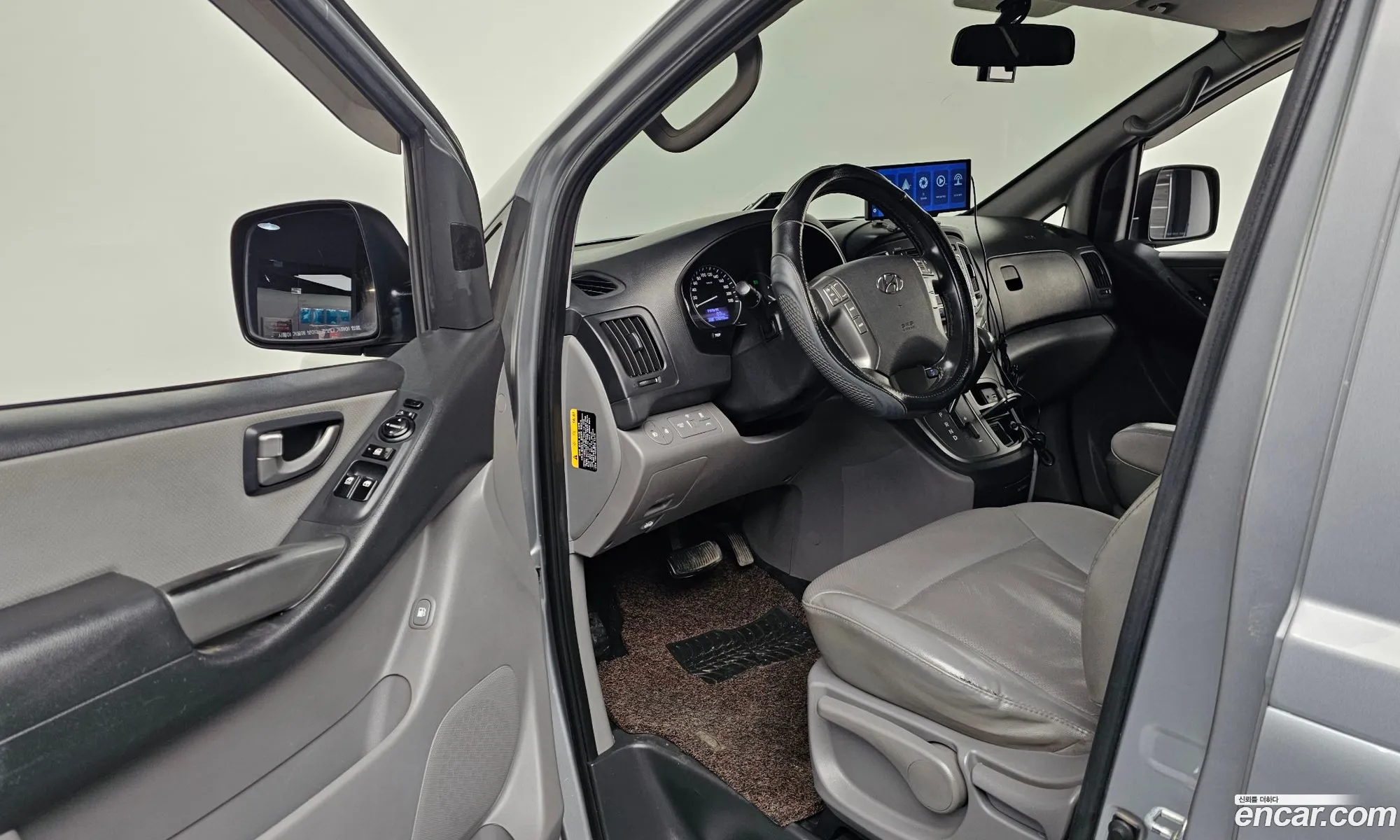 Hyundai Grand Starex 2019 — 3