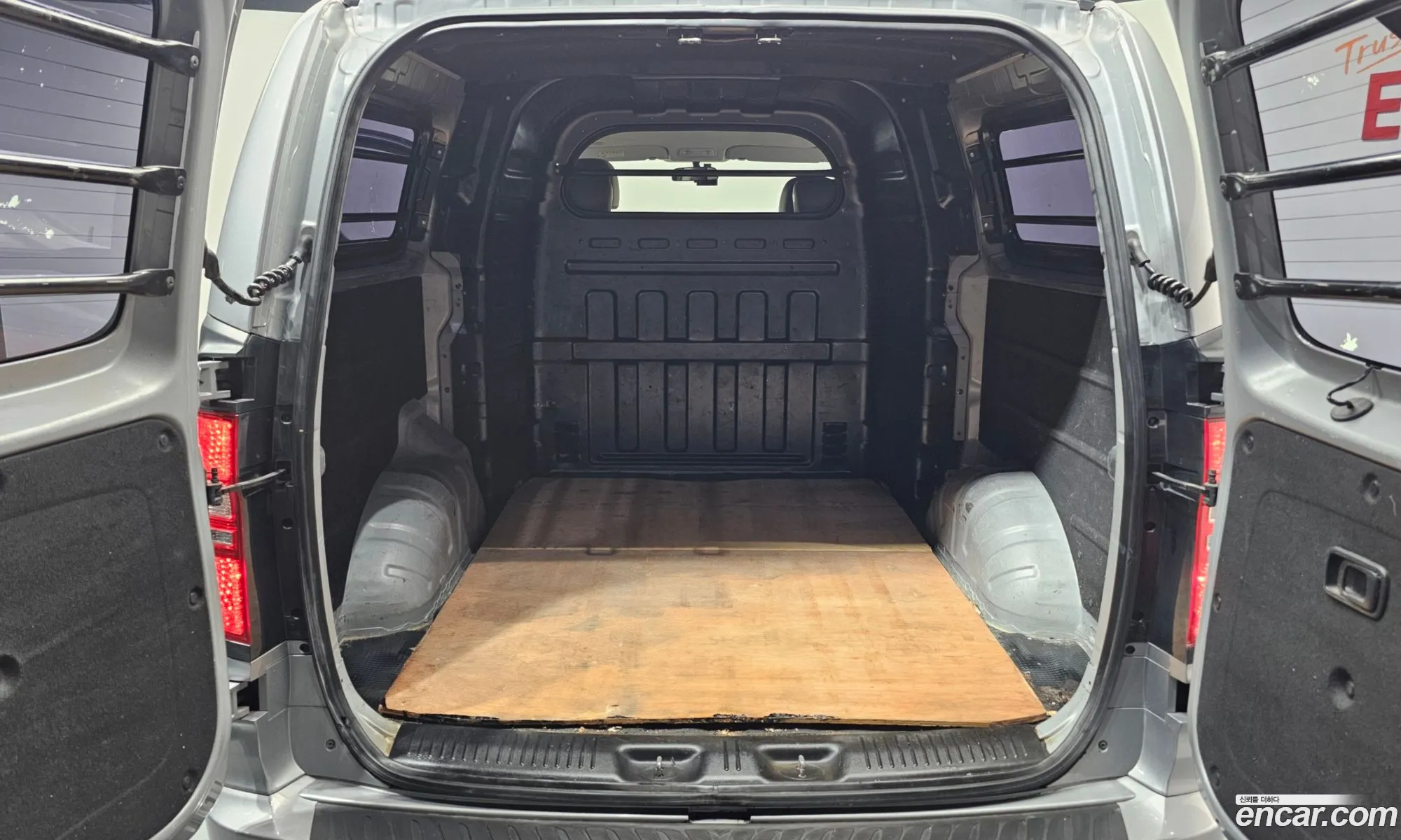 Hyundai Grand Starex 2019 — 2