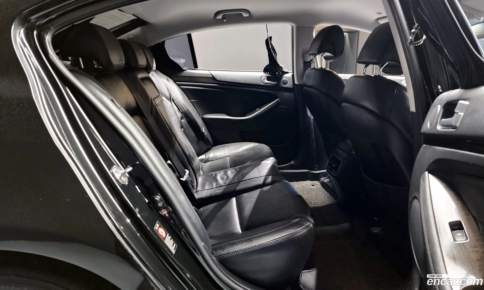 Kia K7 2013 — 7