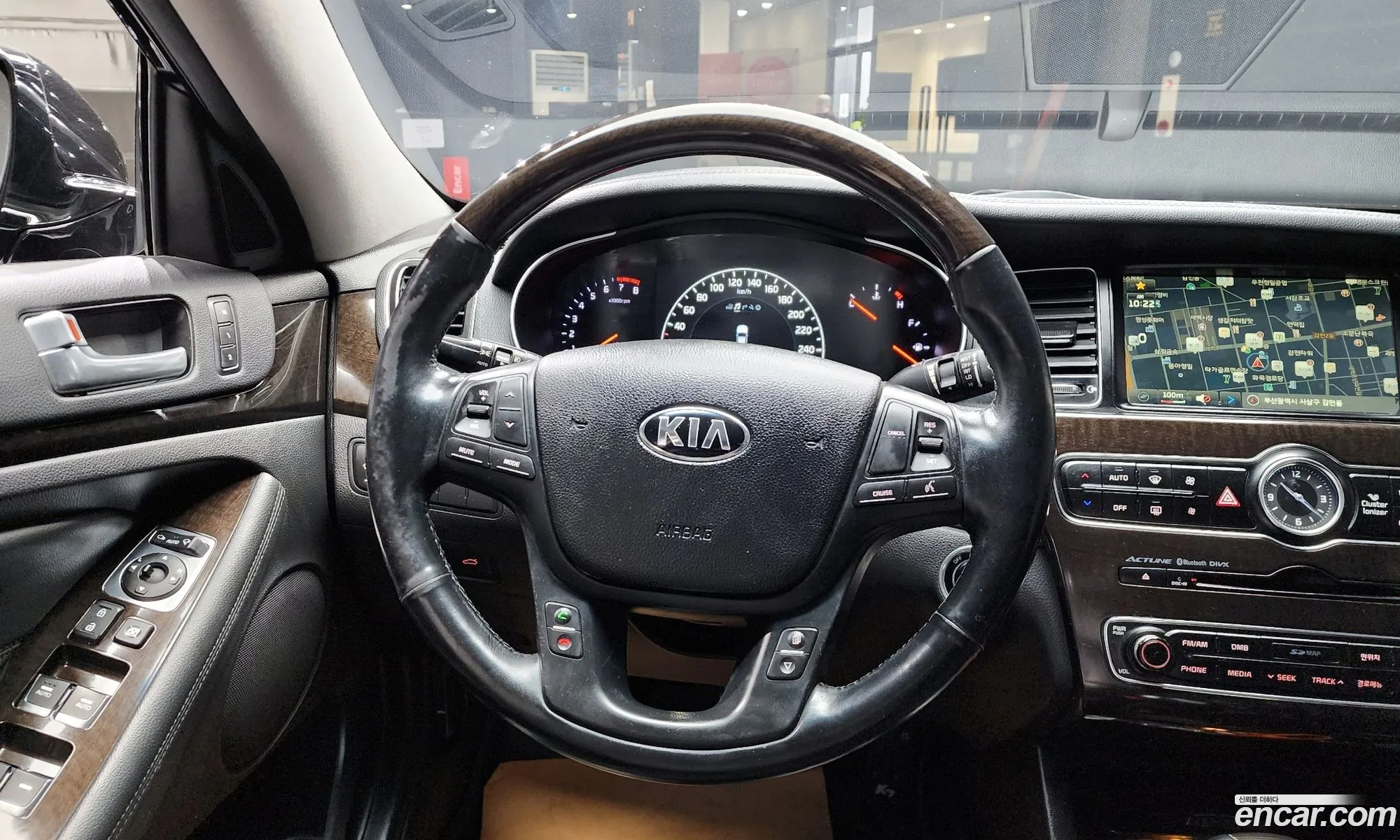 Kia K7 2013 — 19