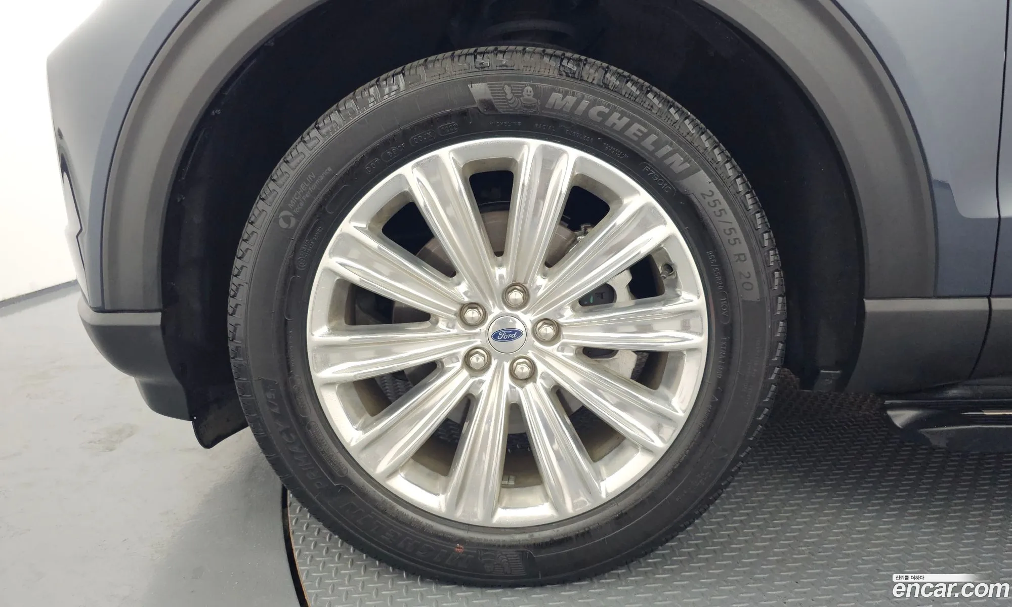 Ford Explorer 6th Gen 2022 1FMSK8FH111111111 — 7