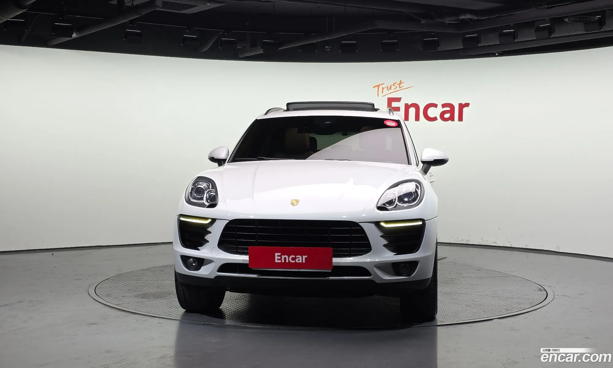 Porsche Macan 2016 WP1AD2953HLB70025 — 2