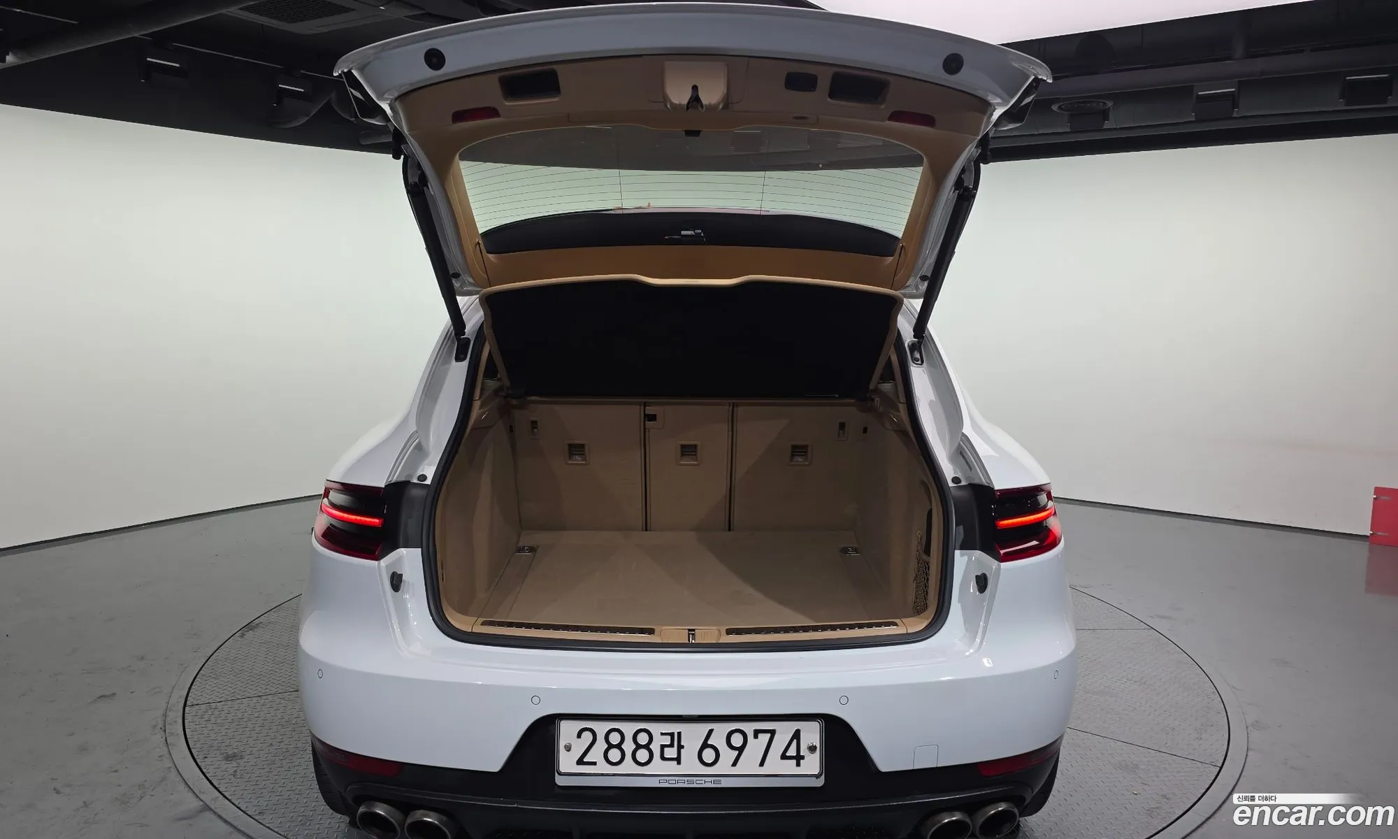 Porsche Macan 2016 WP1AD2953HLB70025 — 7
