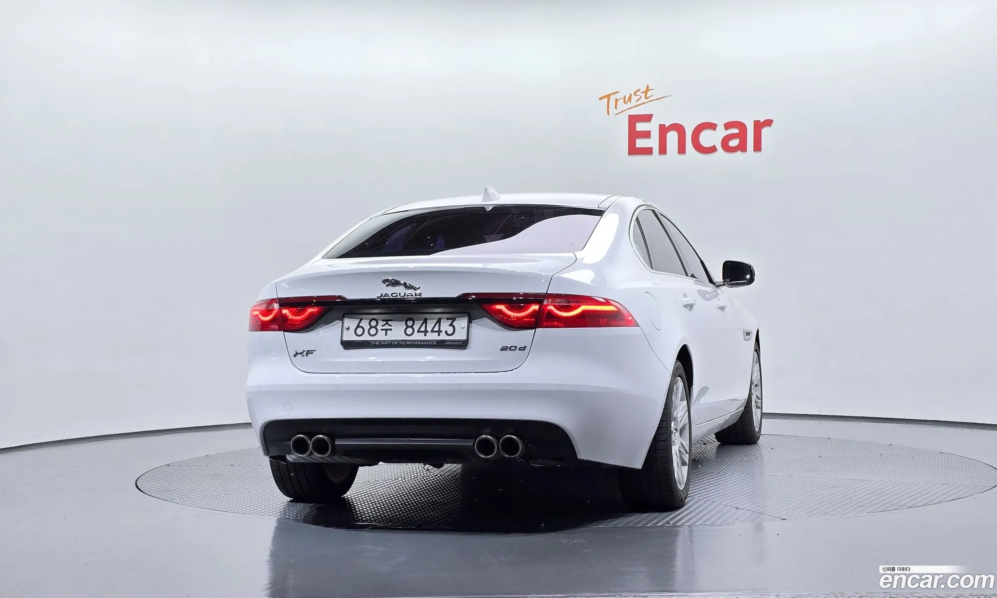 Jaguar XF 2017 — 5