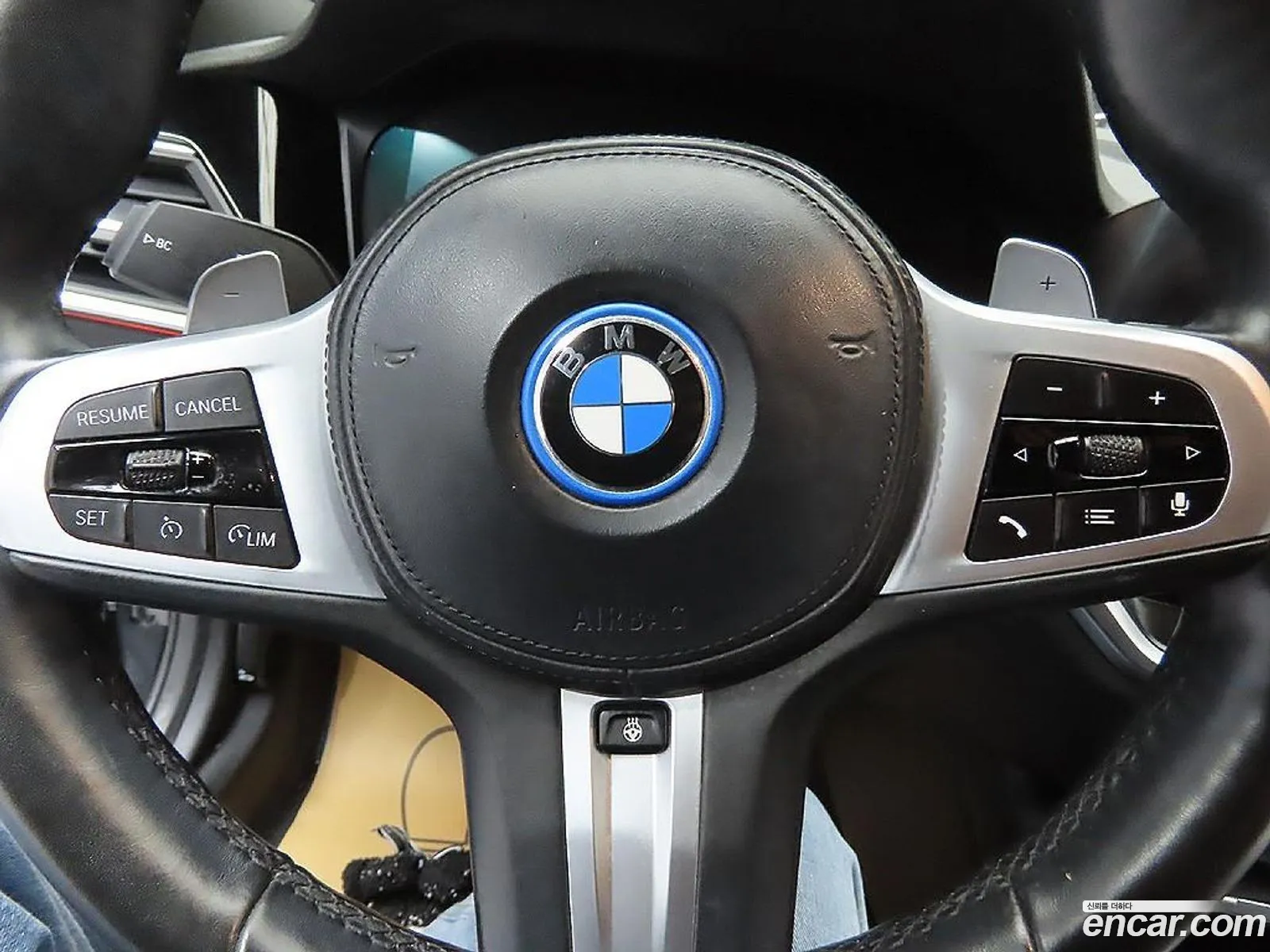 BMW 3 Series 2022 — 3