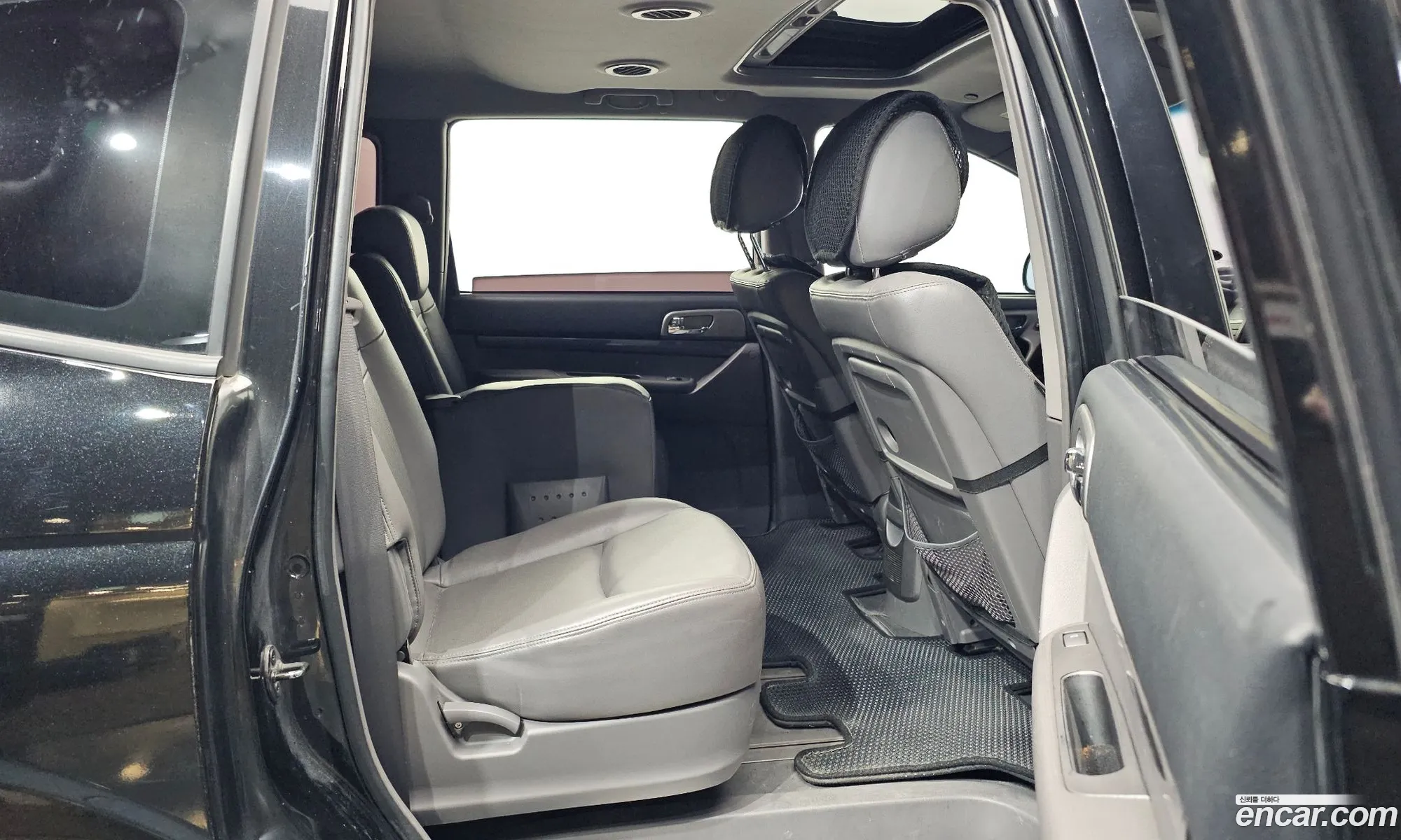KG Mobility (SsangYong) Korando Turismo 2014 — 20