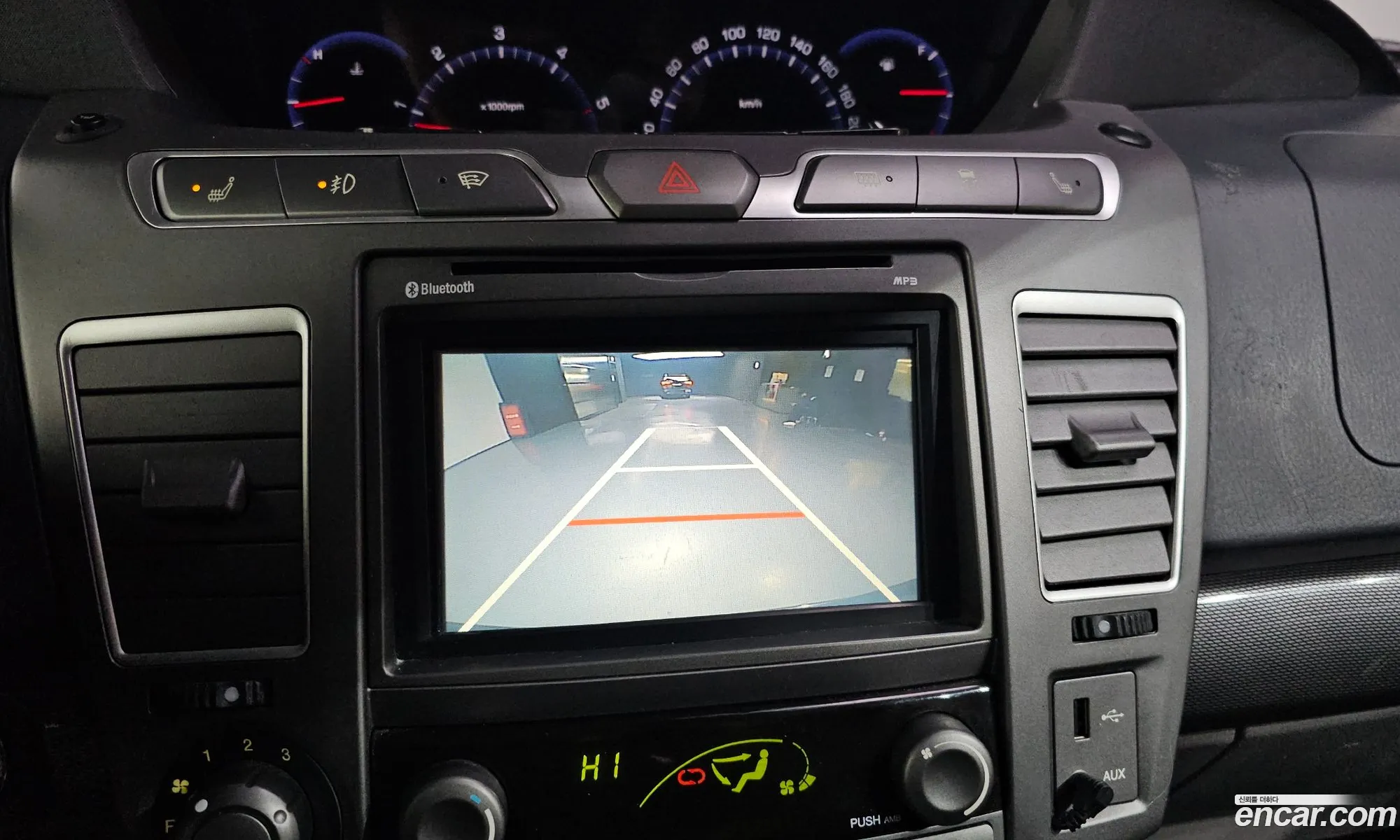 KG Mobility (SsangYong) Korando Turismo 2014 — 6
