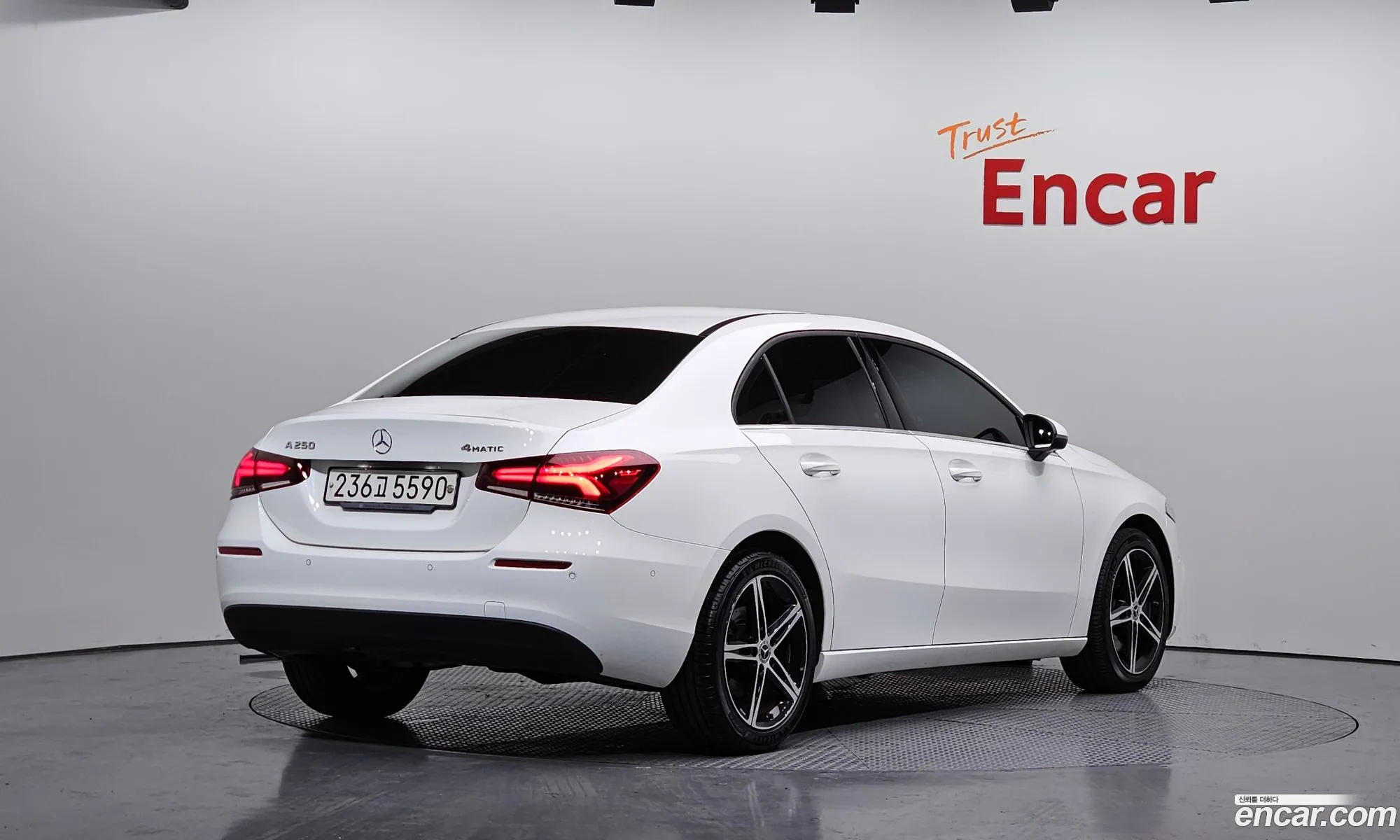 Mercedes-Benz A-Class W177 2020 — 15