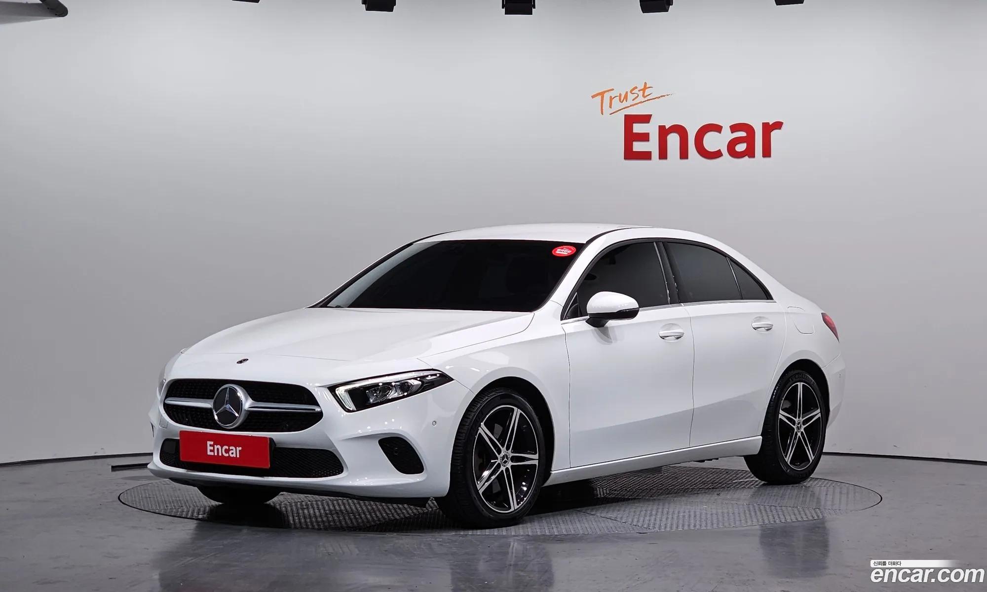 Mercedes-Benz A-Class W177 2020 — 17
