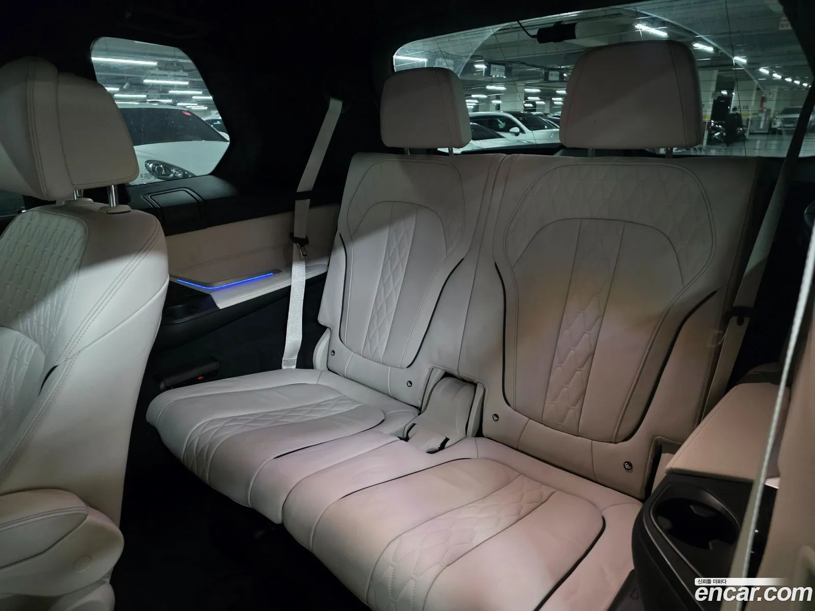 BMW X7 2021 — 9
