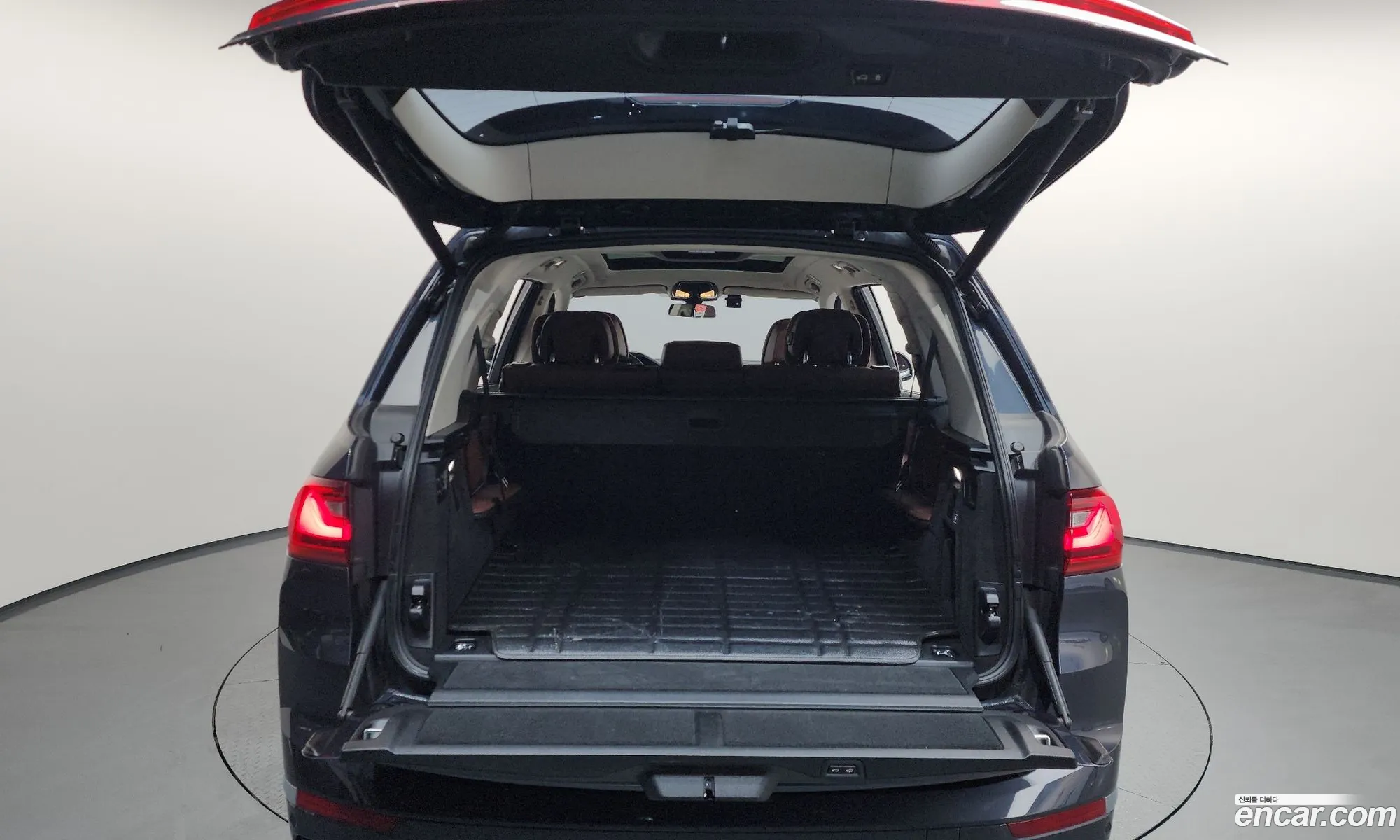 BMW X7 2022 — 14