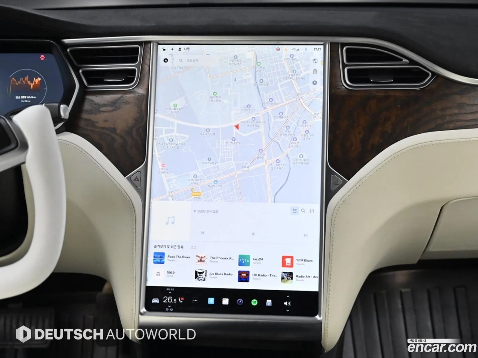 Tesla Model S 2017 — 12