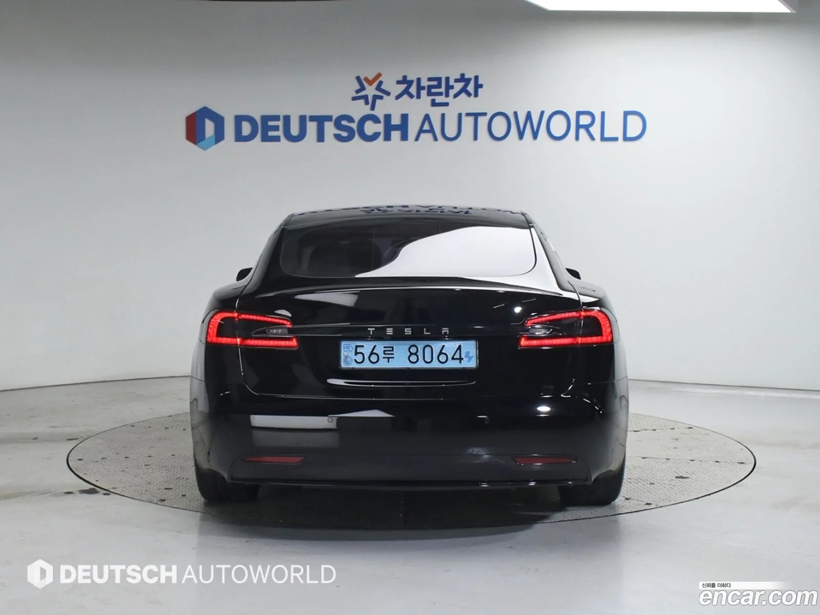 Tesla Model S 2017 — 16