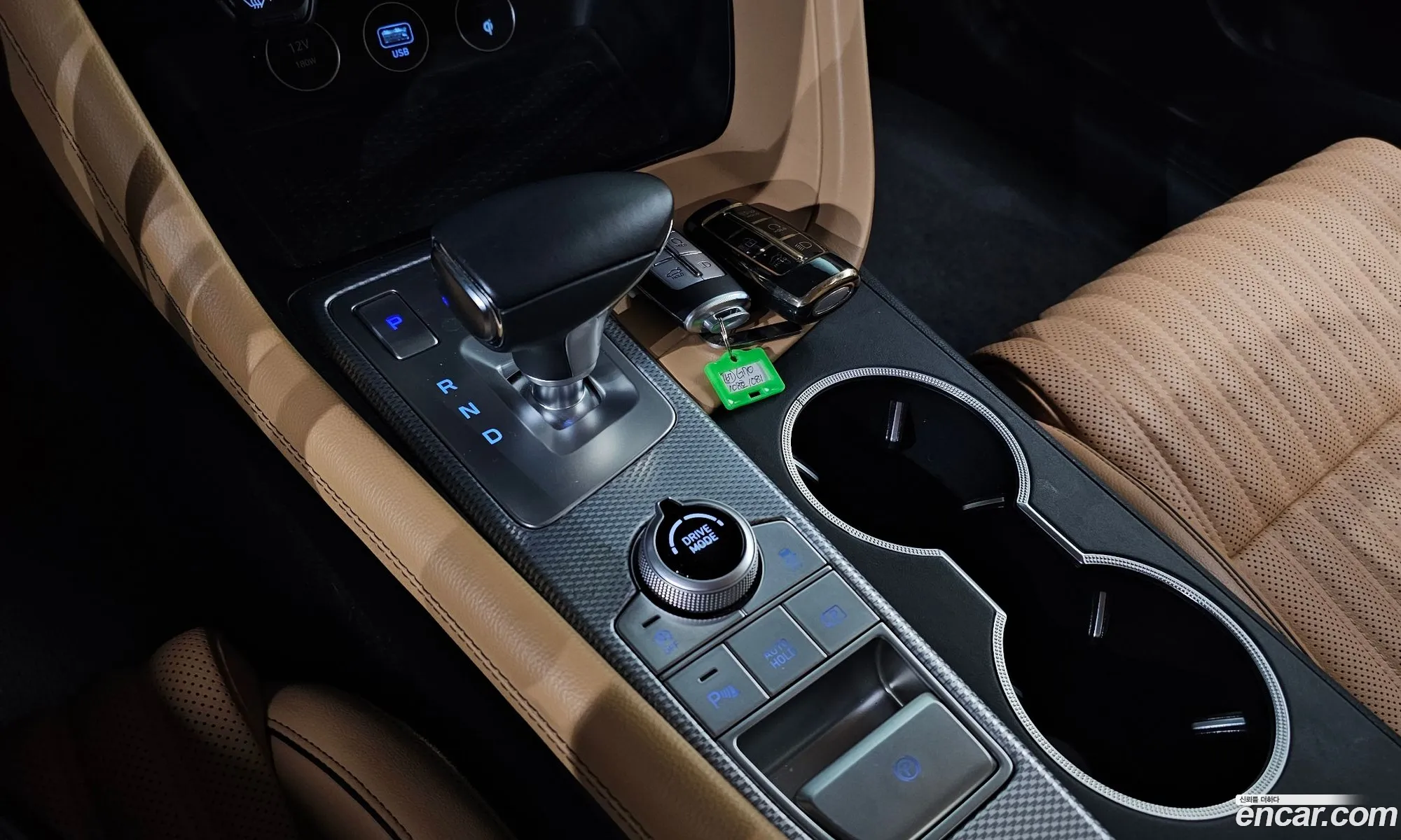Genesis G70 2021 — 12