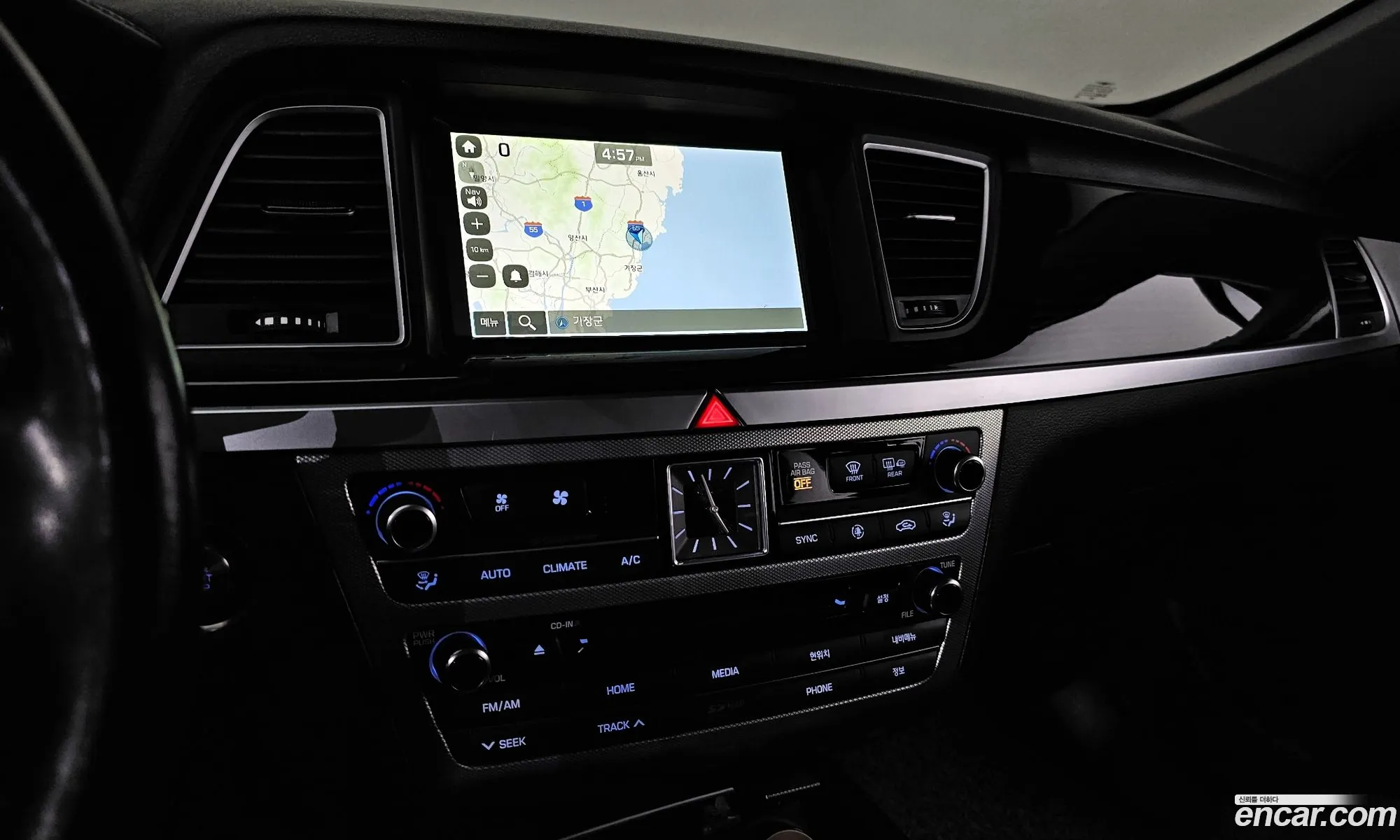 Genesis G80 2018 — 13