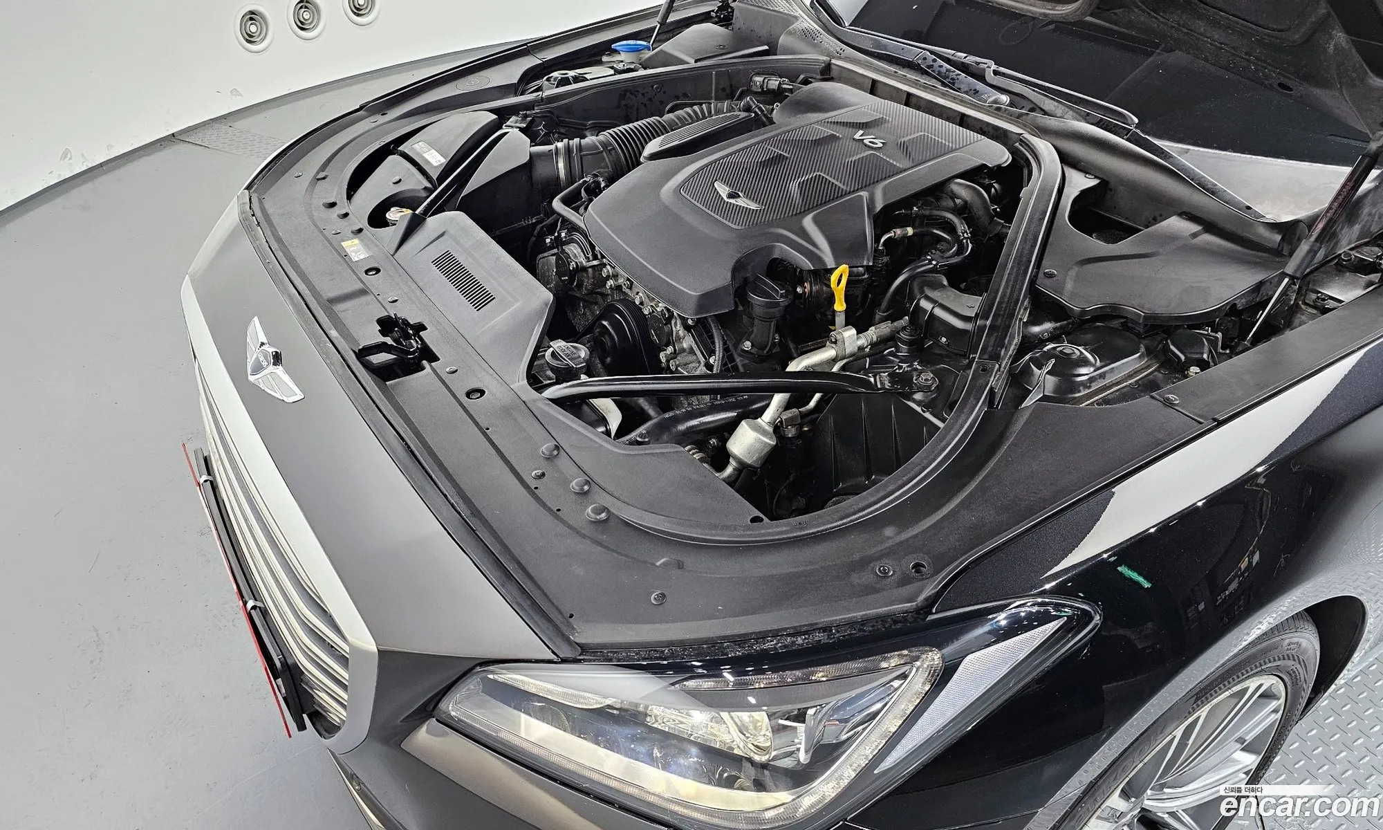Genesis G80 2018 — 12