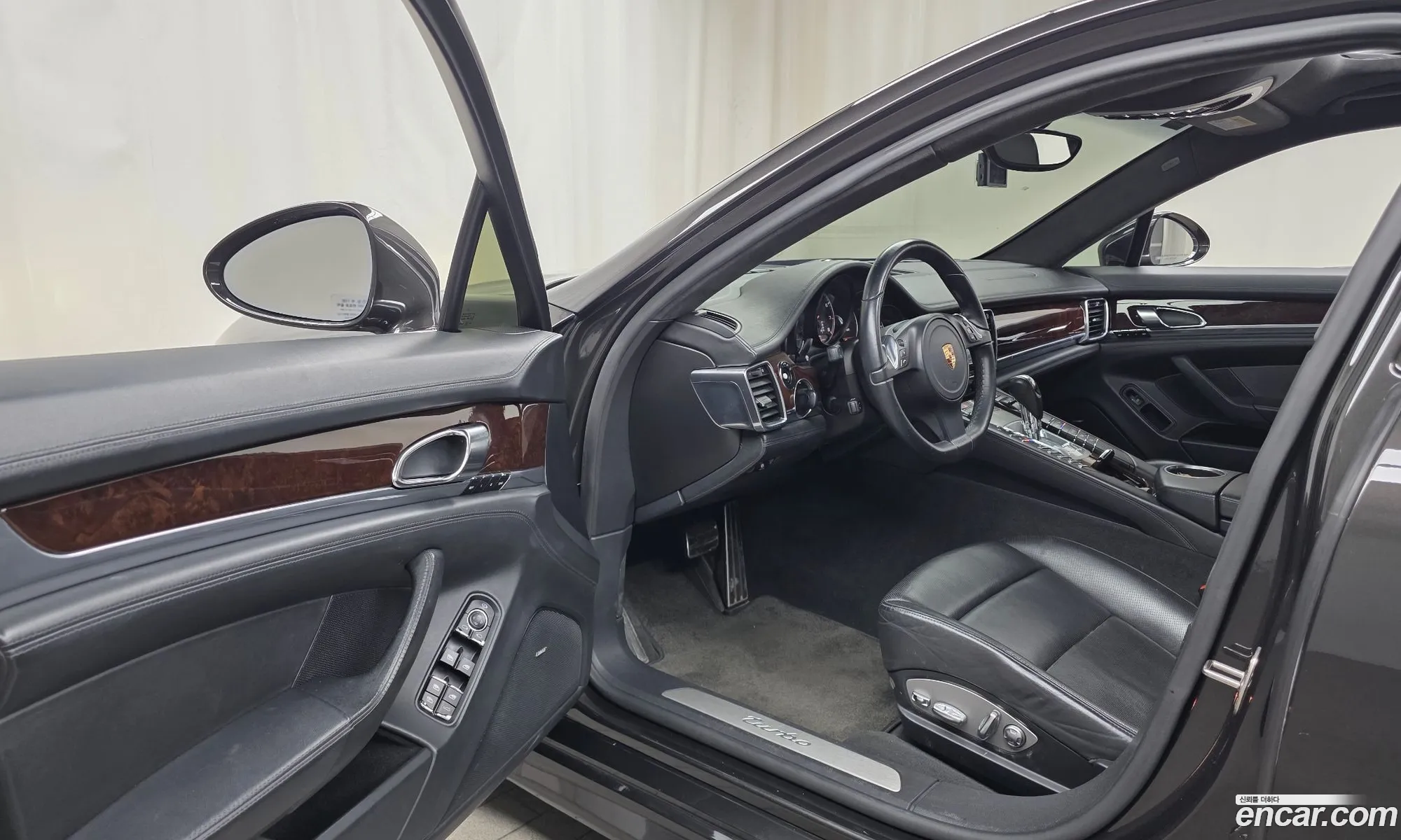 Porsche Panamera 2010 WP0AC297XAL090619 — 10