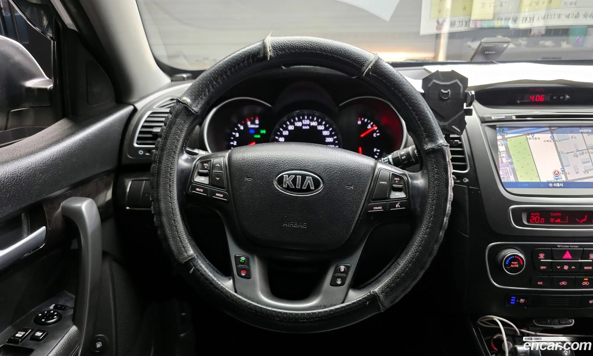 Kia Sorento R 2012 — 11