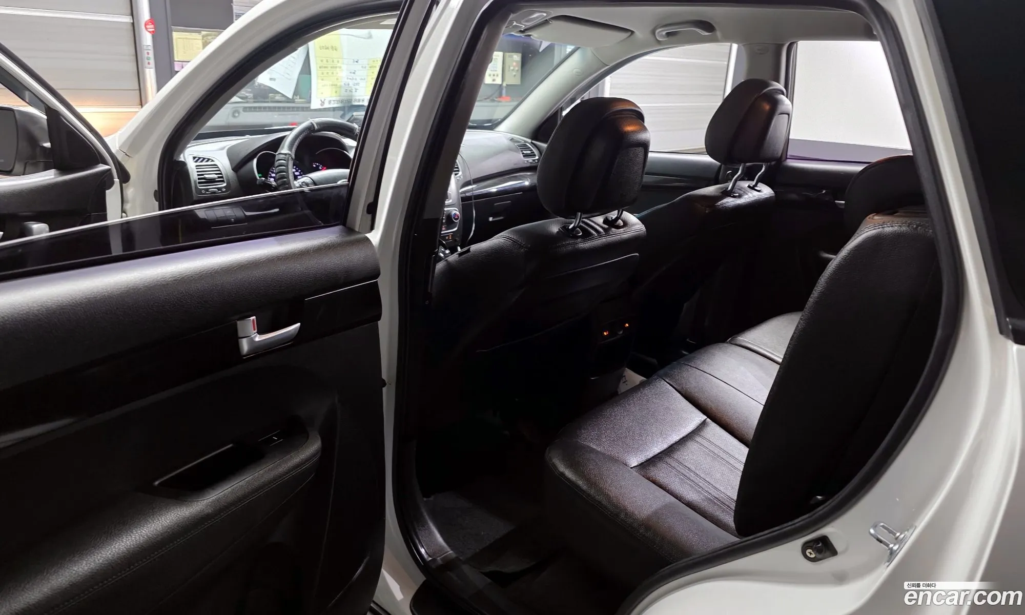 Kia Sorento R 2012 — 14