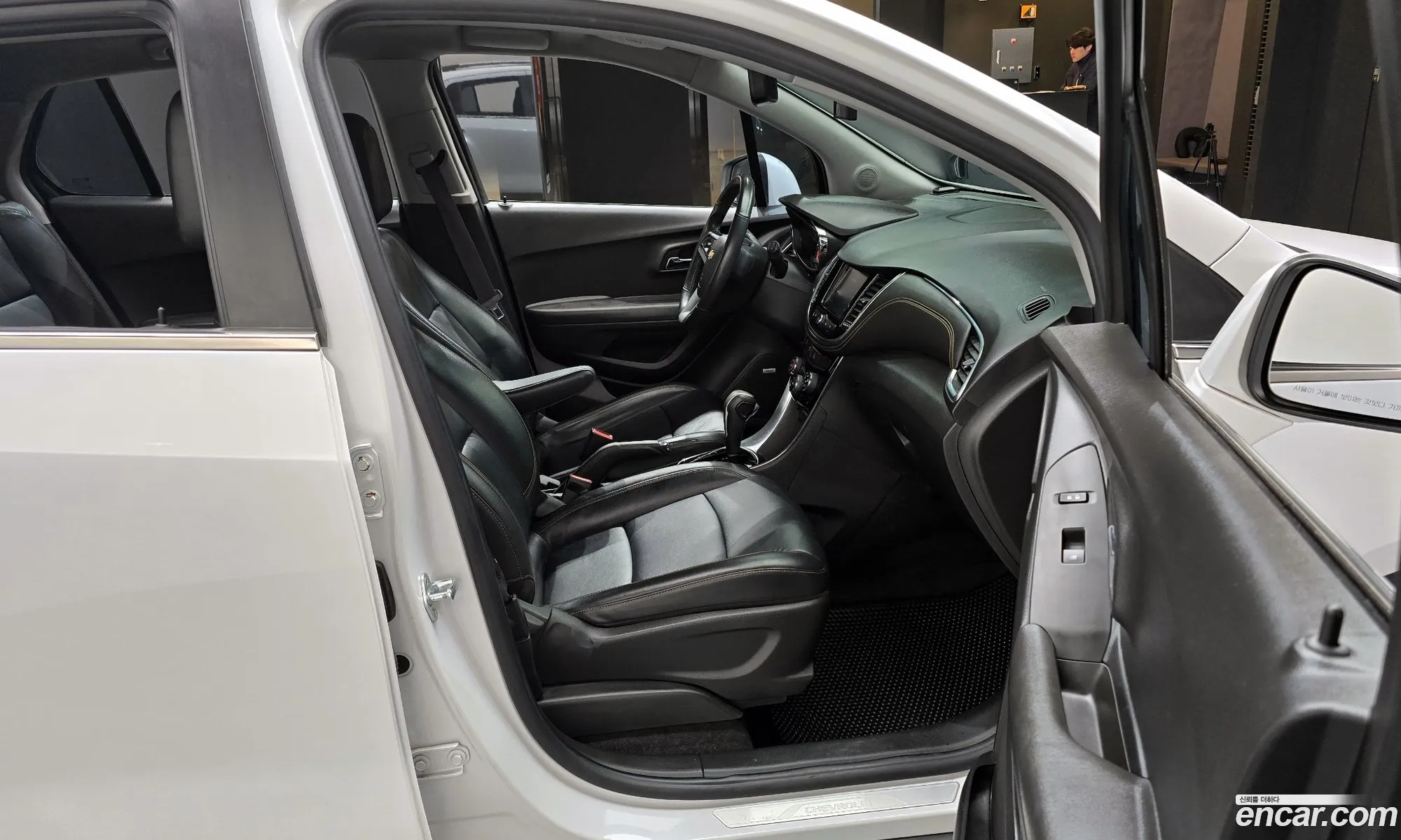 Chevrolet (GM Daewoo) Trax 2016 — 17