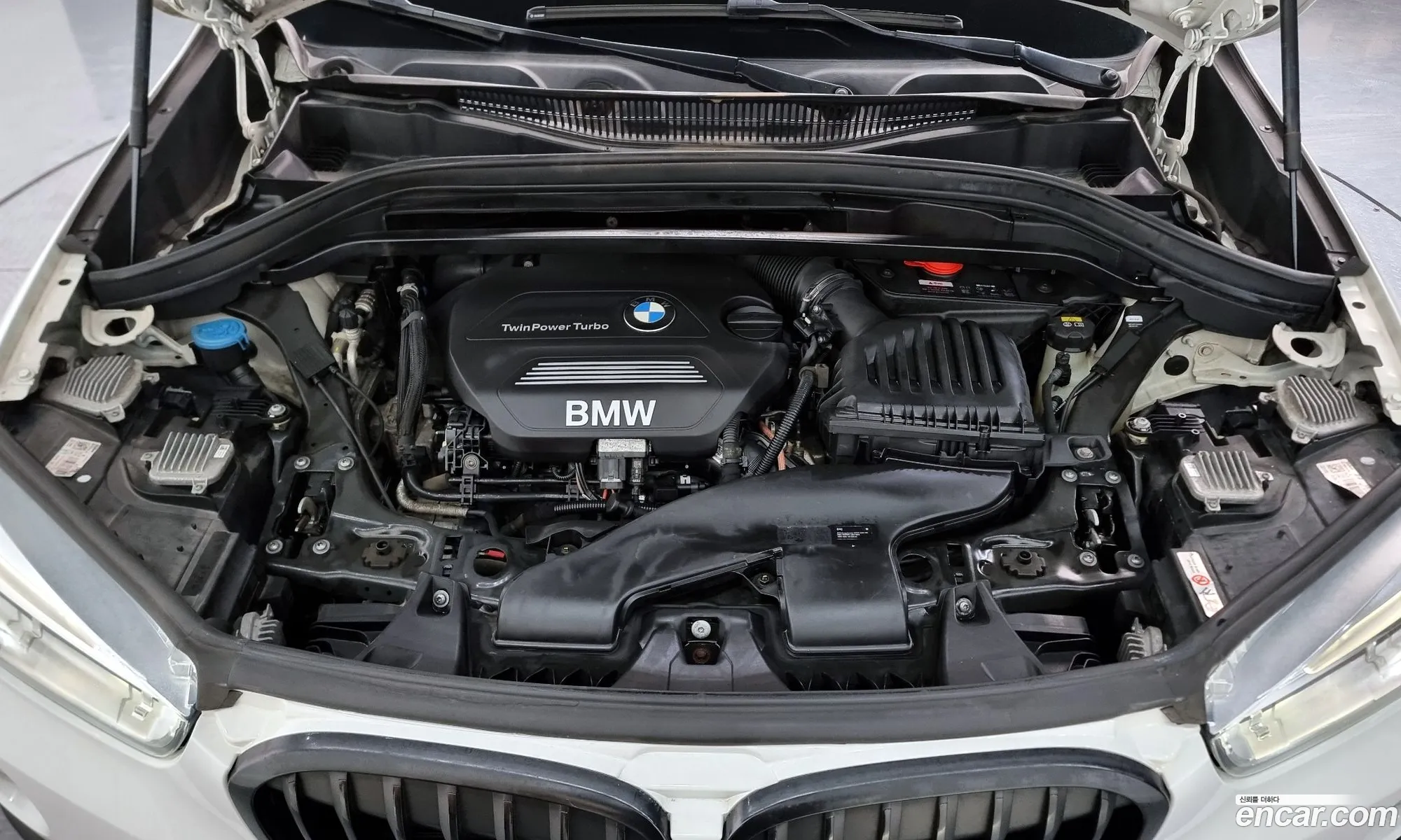 BMW X1 2017 WBAHT9100H5J04500 — 13