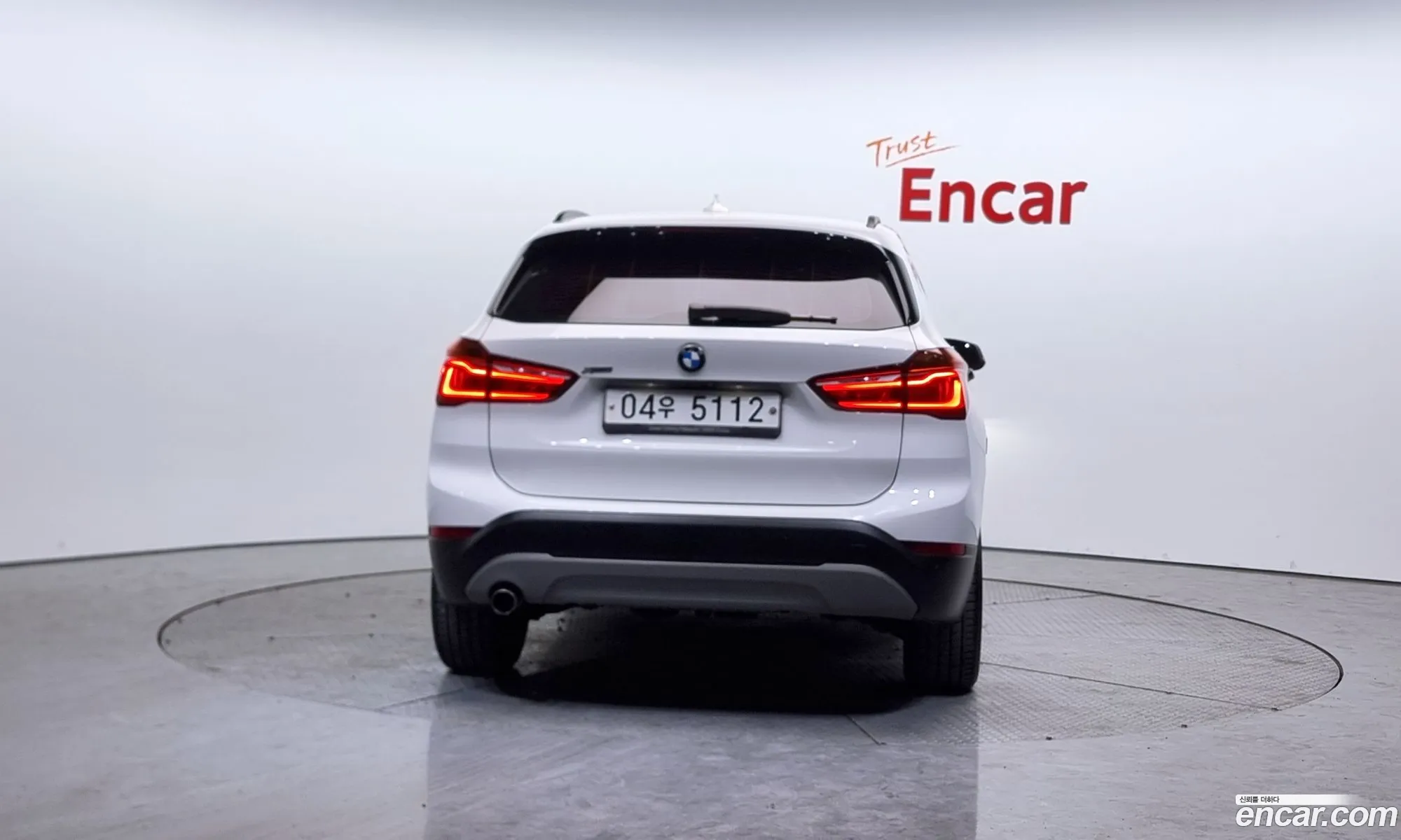 BMW X1 2017 WBAHT9100H5J04500 — 17