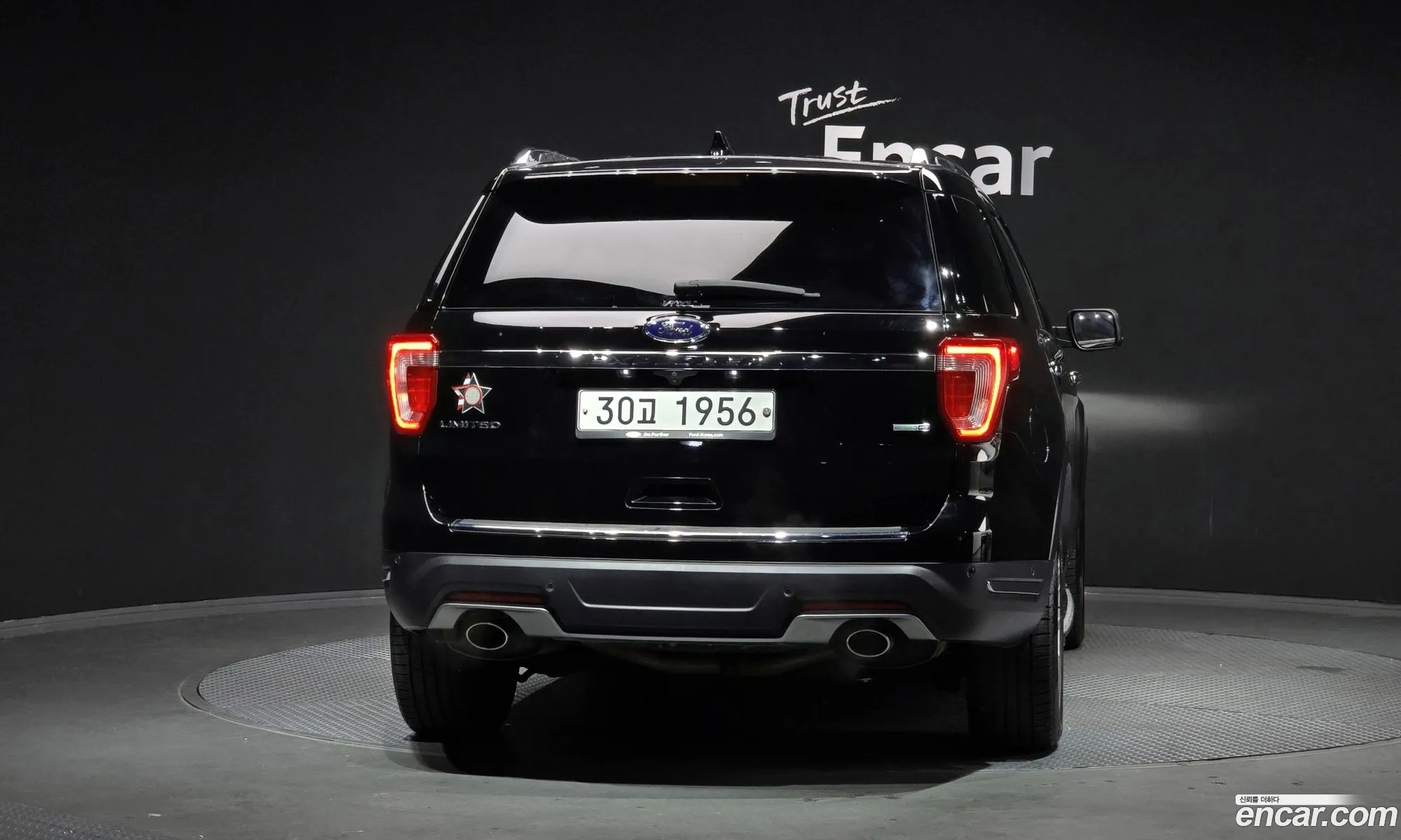 Ford Explorer 2018 1FM5K8FH4JGA48889 — 11