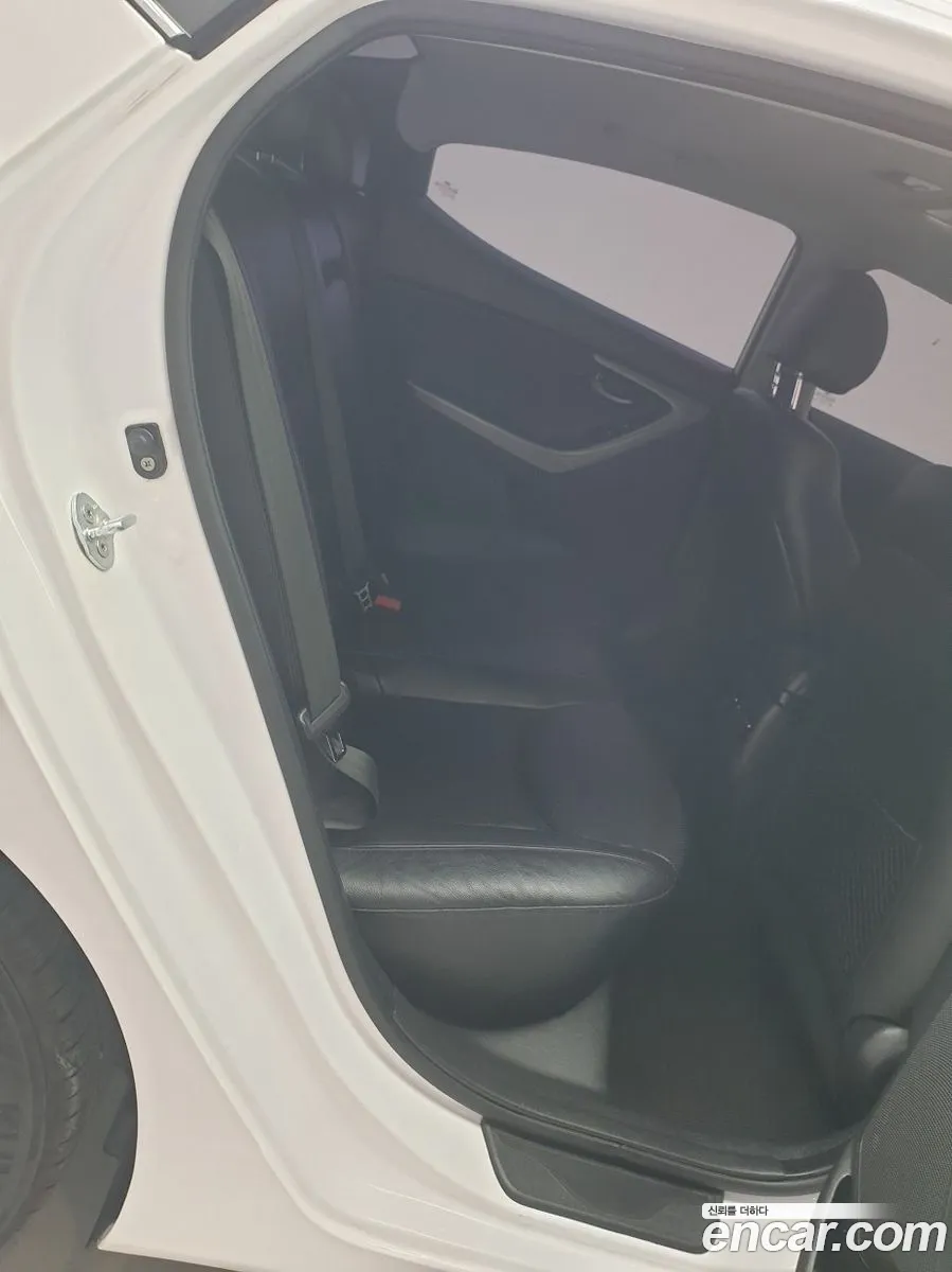 Hyundai Elantra 2013 — 19