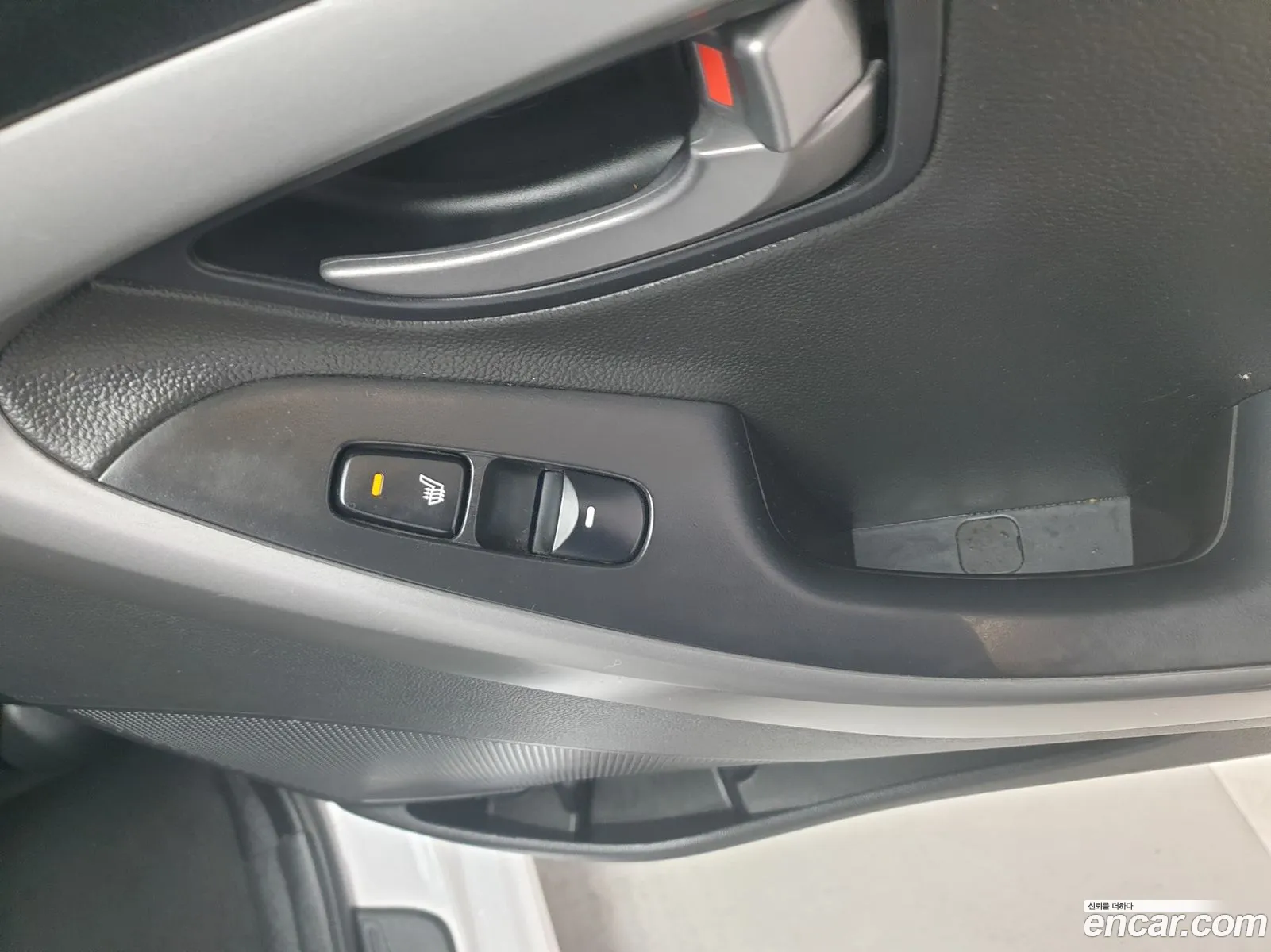 Hyundai Elantra 2013 — 4