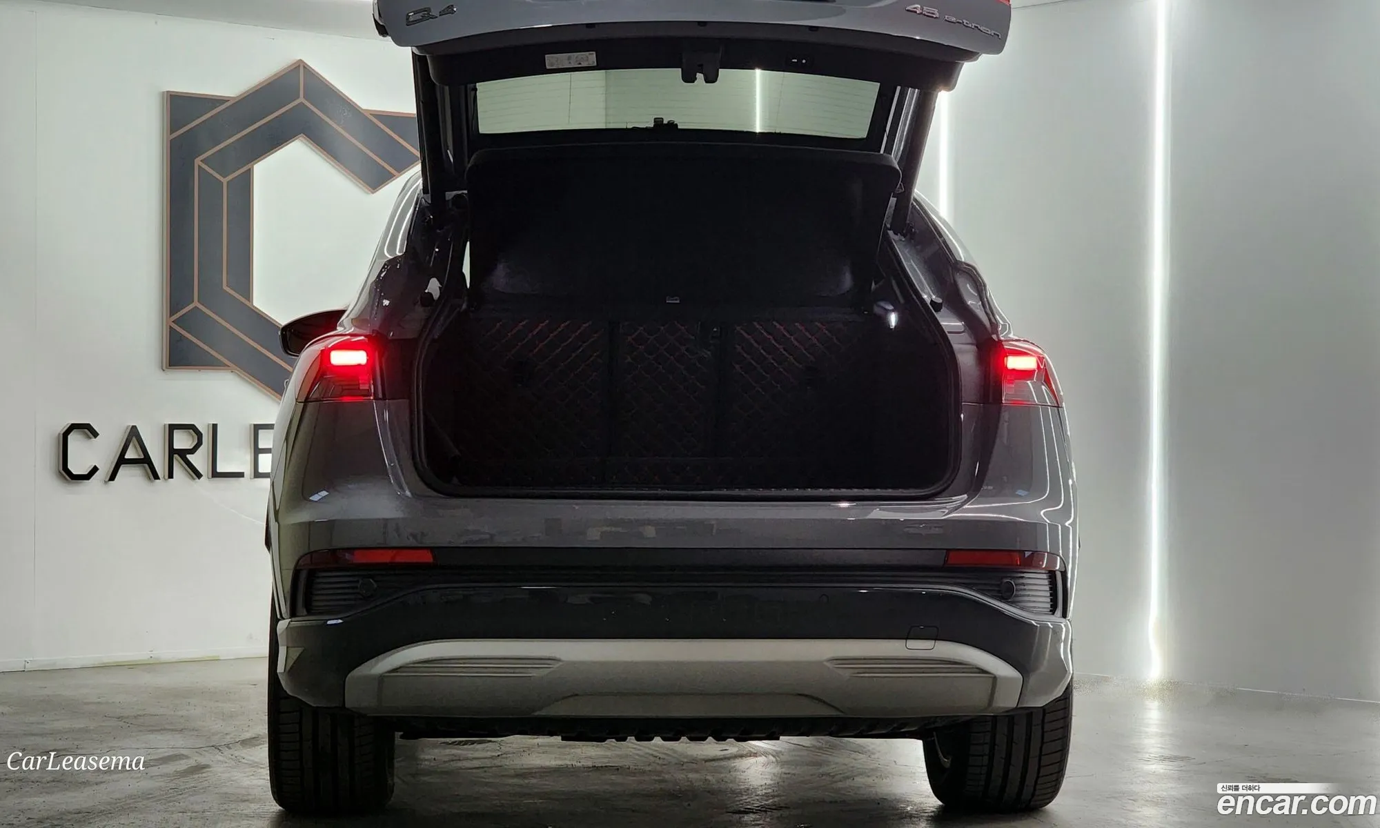 Audi Q4 e-tron 2025 — 10