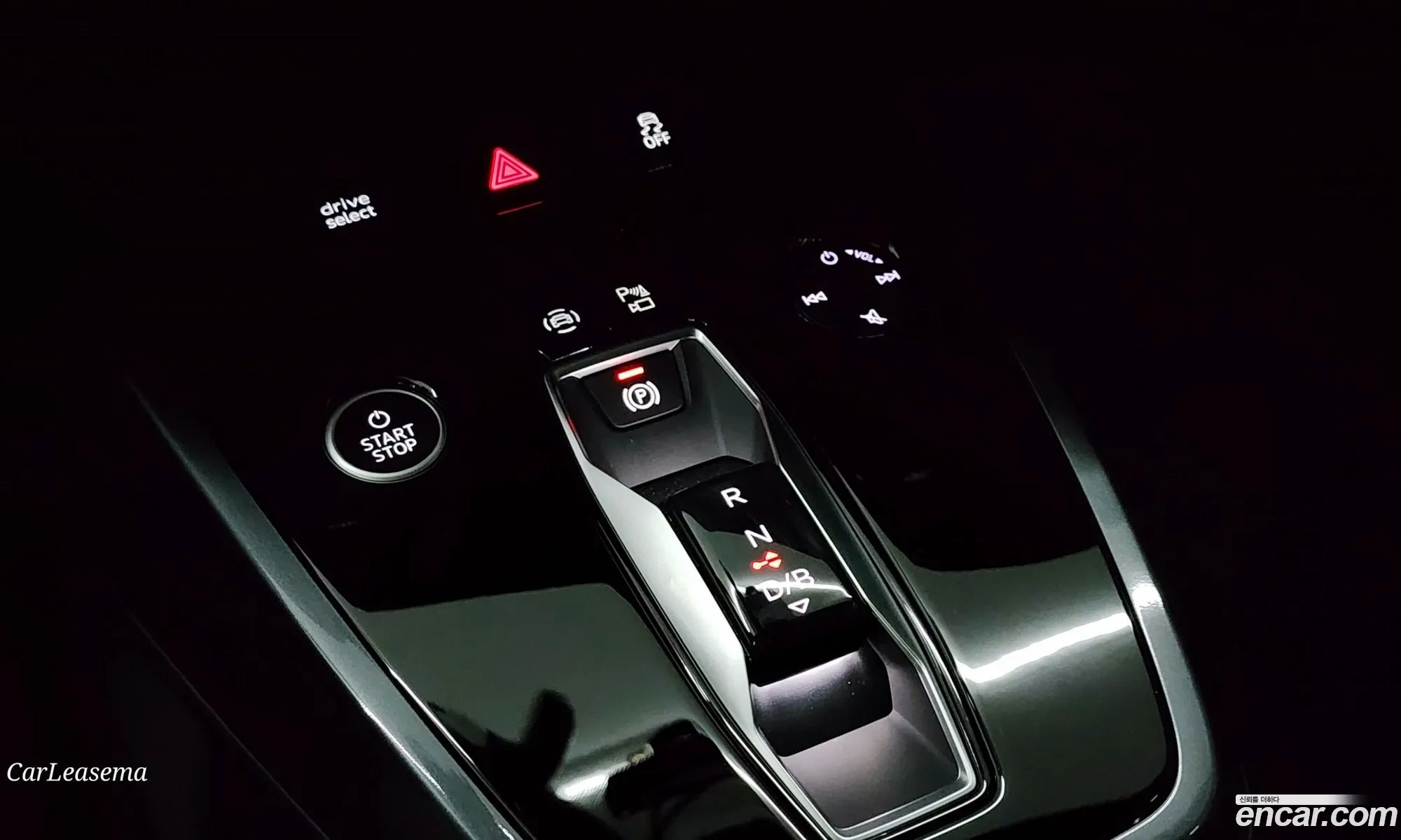 Audi Q4 e-tron 2025 — 4