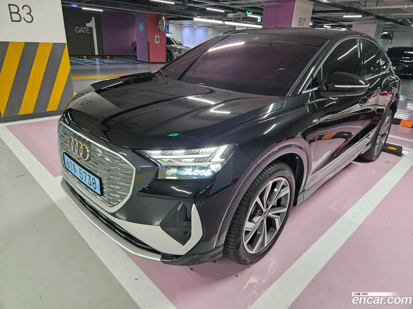 Audi Q4 e-tron 2022 — 4