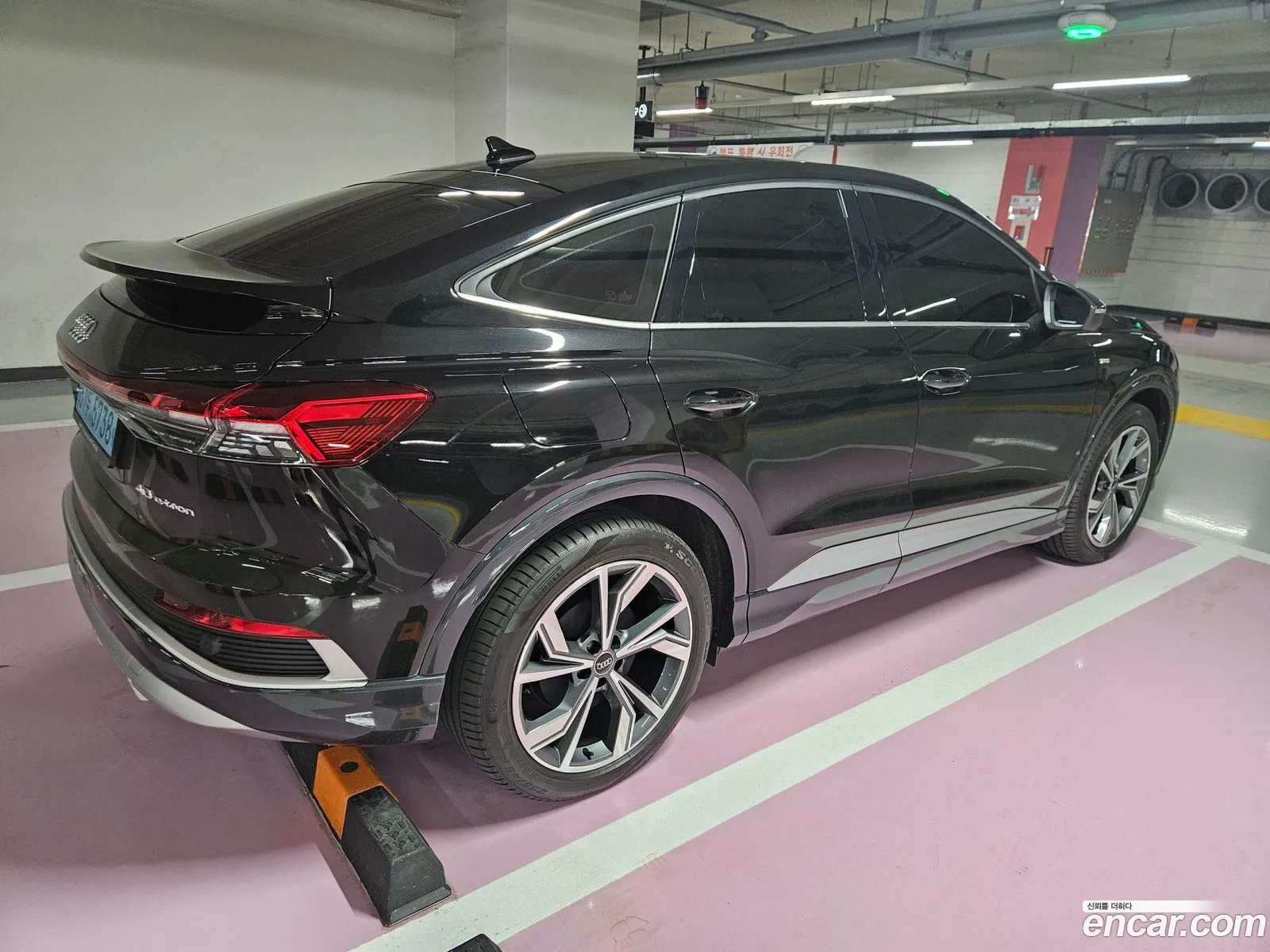 Audi Q4 e-tron 2022 — 6