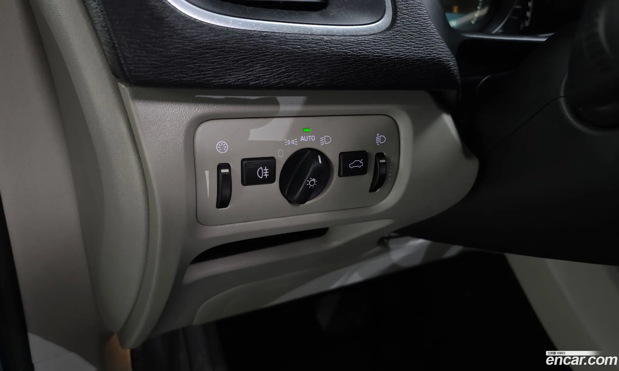 Volvo V40 2014 — 5