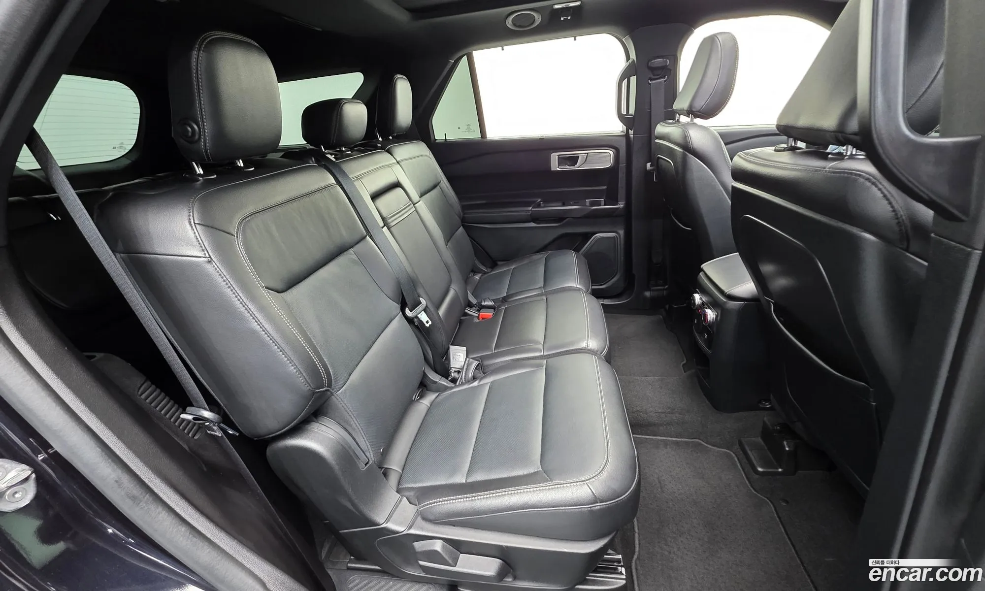 Ford Explorer 6th Gen 2020 1FMSK8FH8LGB95903 — 20
