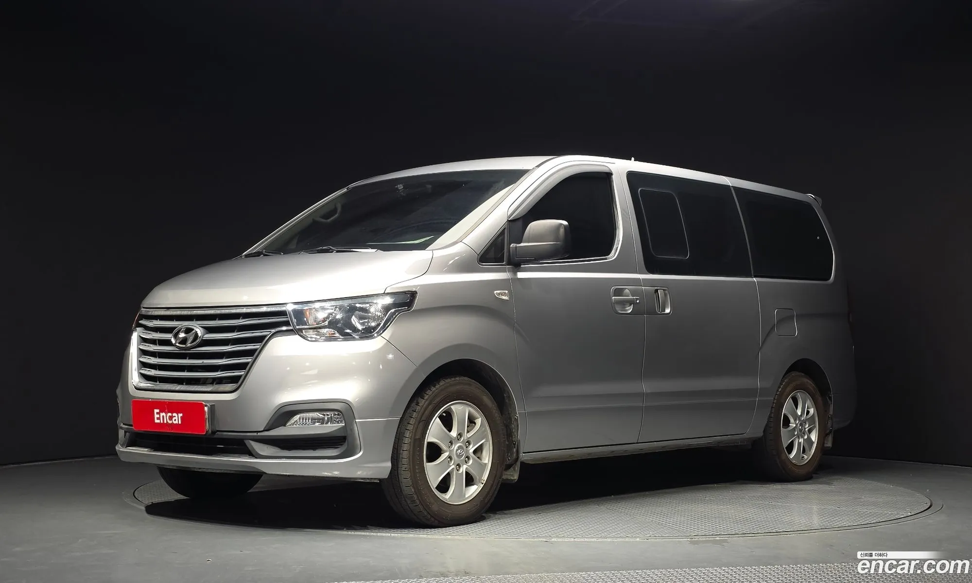 Hyundai Grand Starex 2019 — 20