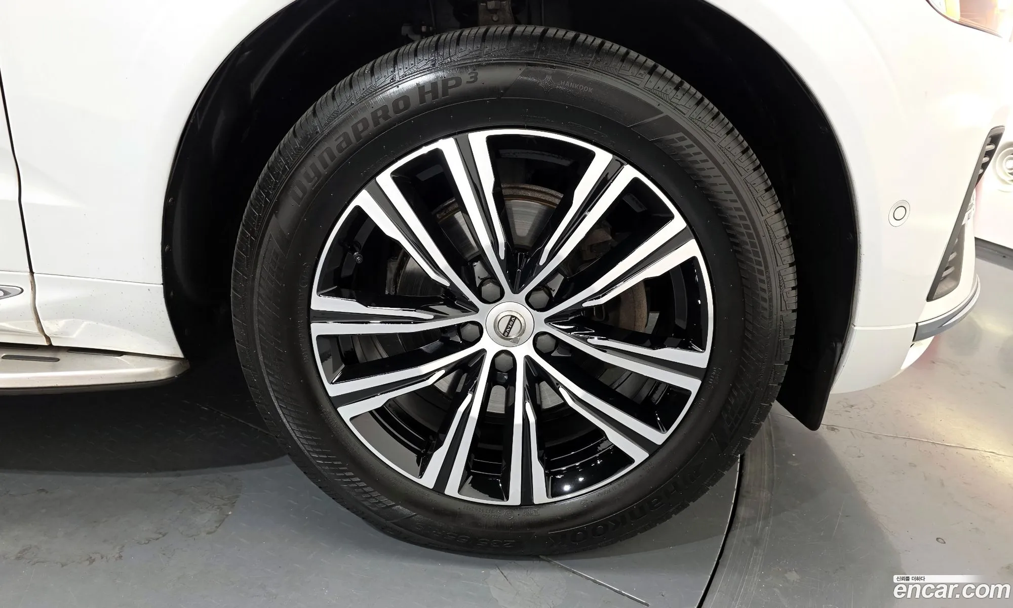 Volvo XC60 2022 — 14