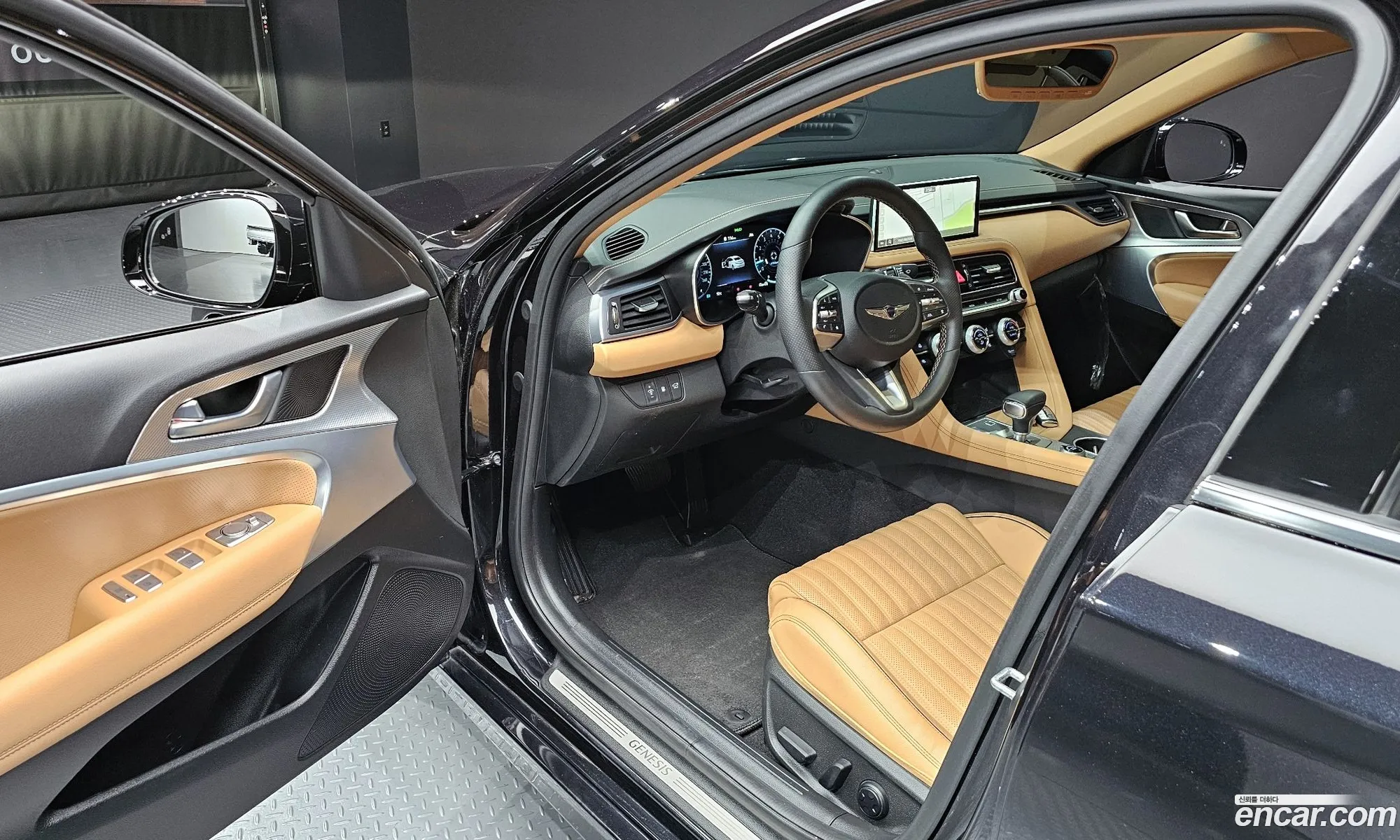 Genesis G70 2021 — 14